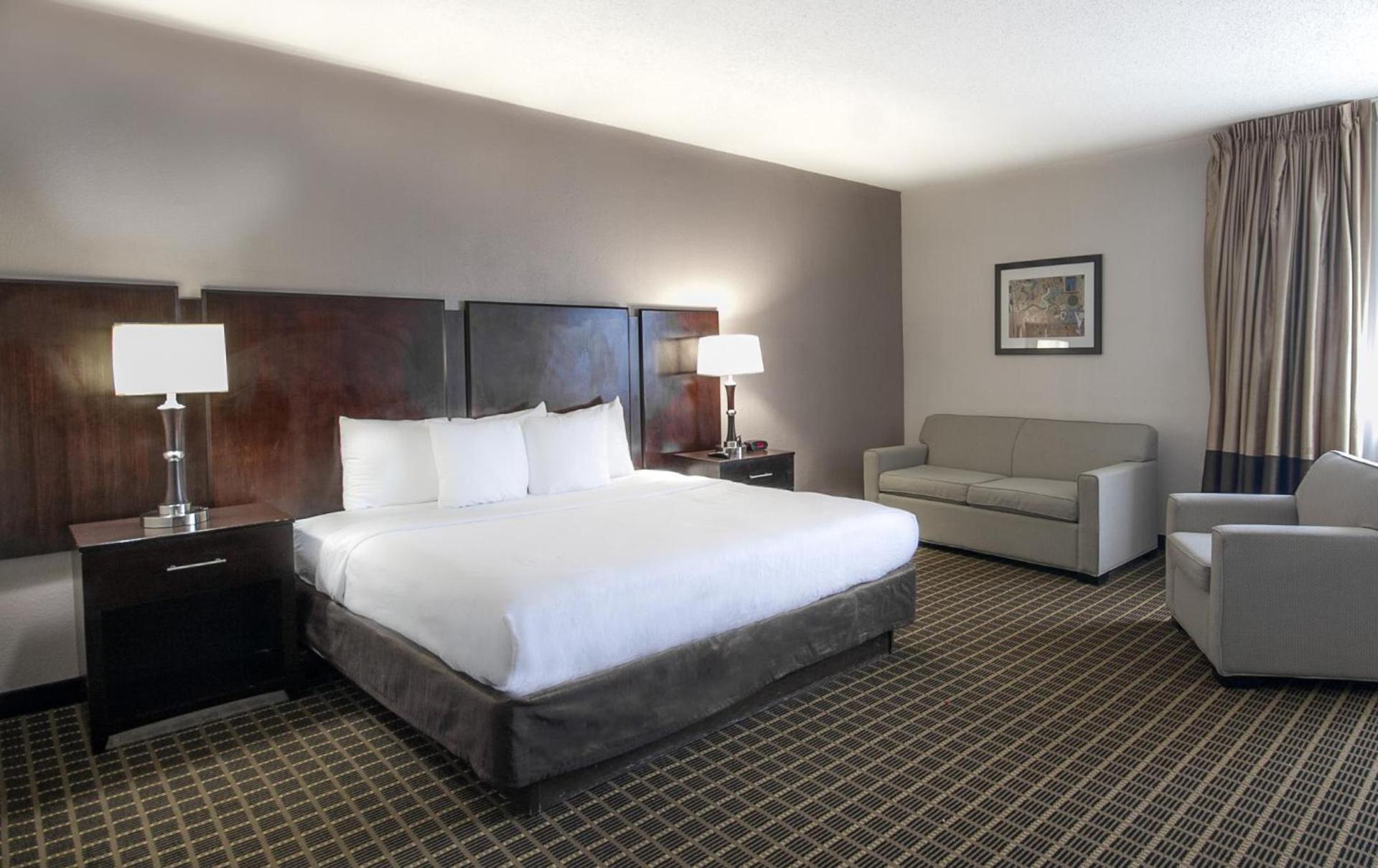 Clarion Inn & Suites Miami International Airport photo 31