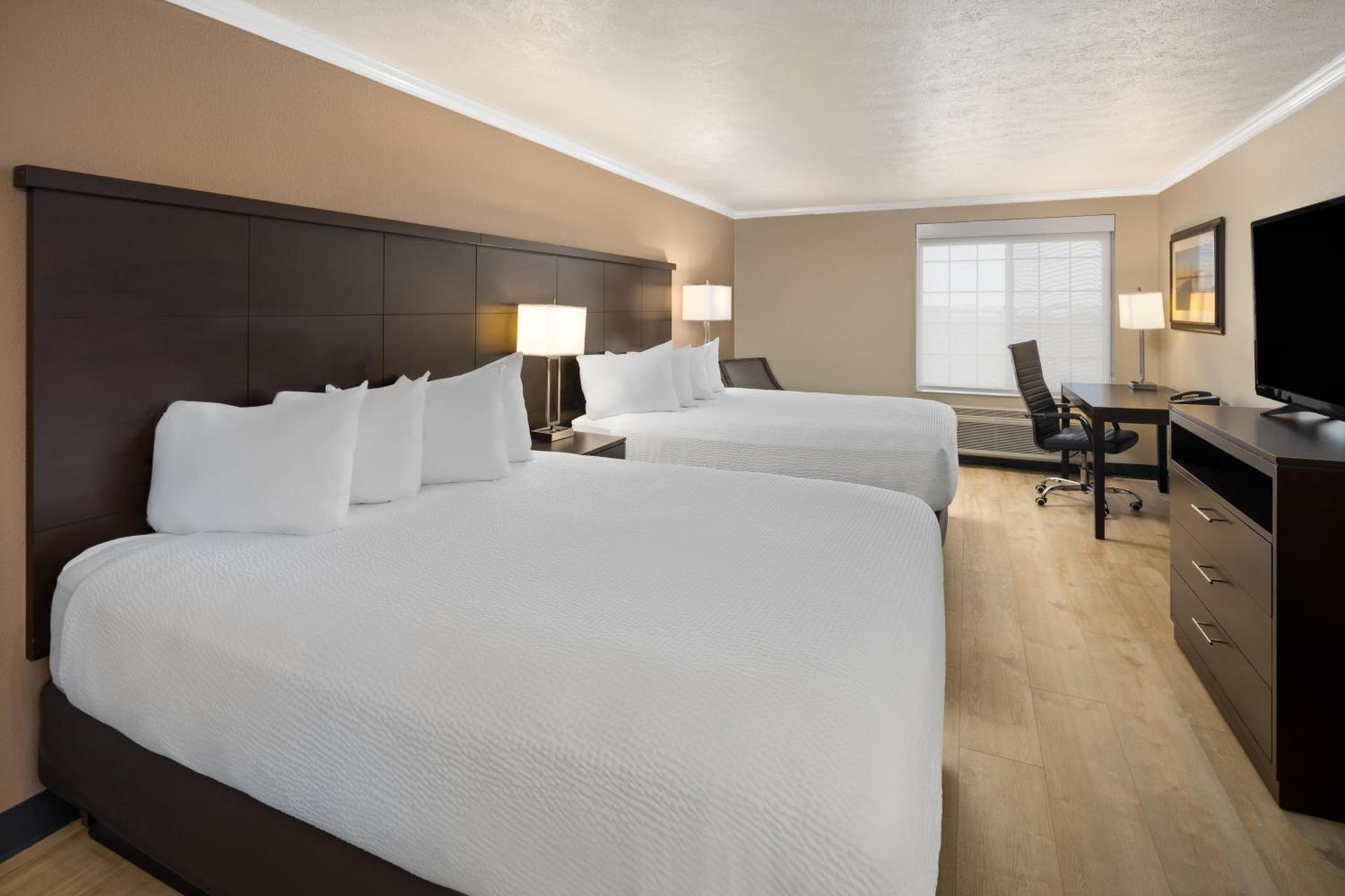 Ramada by Wyndham Moses Lake photo 34