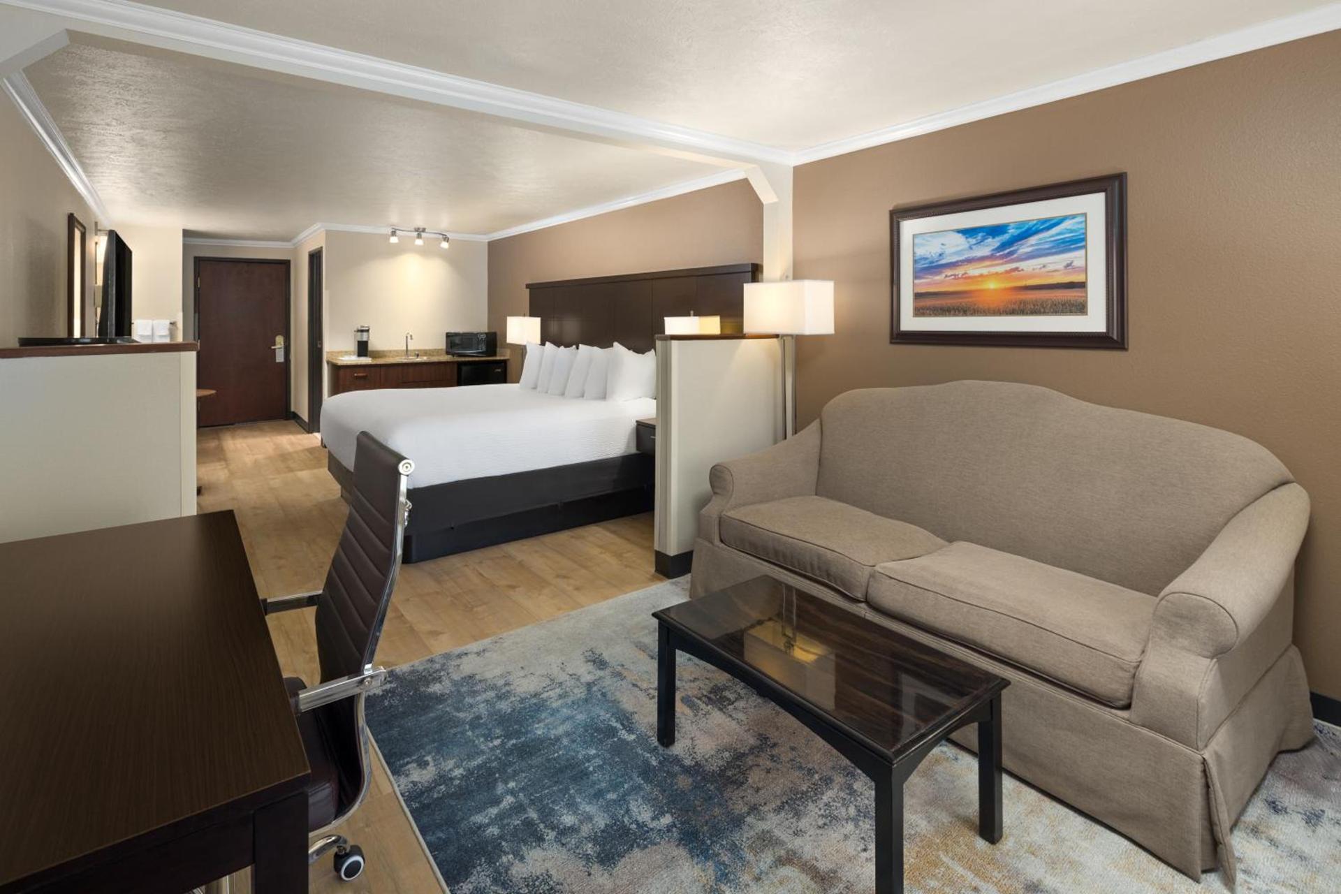 Ramada by Wyndham Moses Lake photo 51