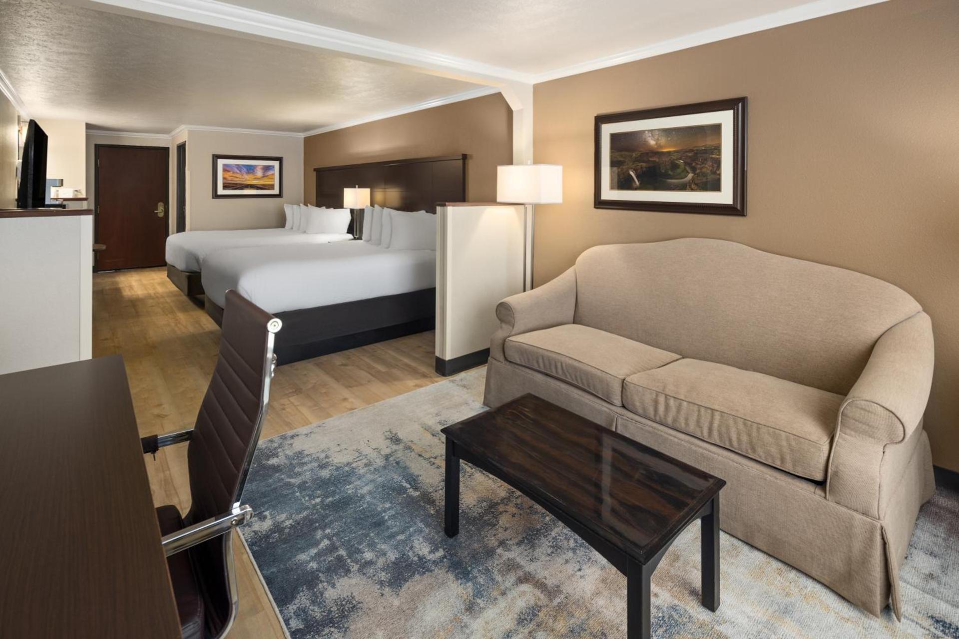 Ramada by Wyndham Moses Lake photo 52