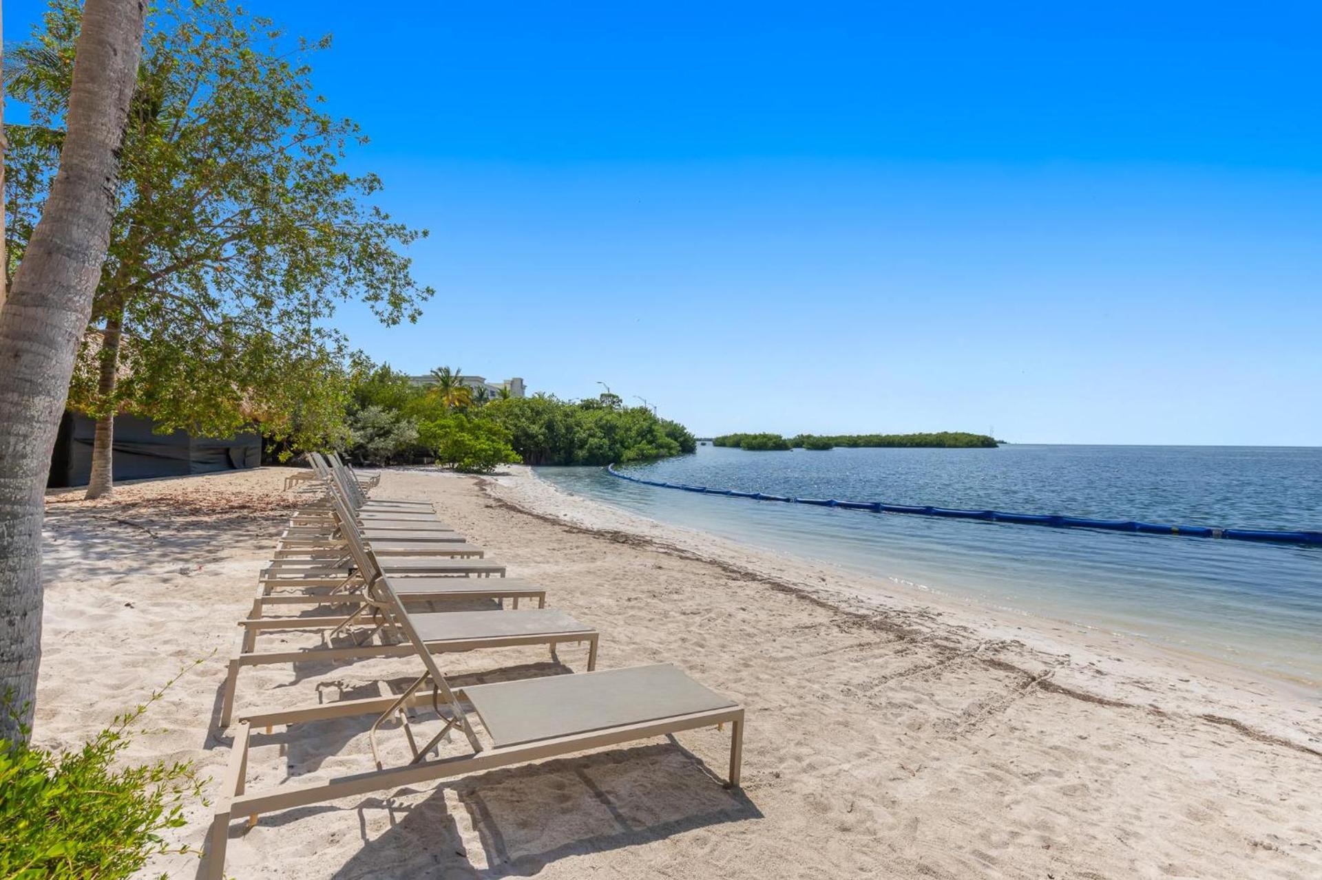 Beachside Resort & Residences photo 26
