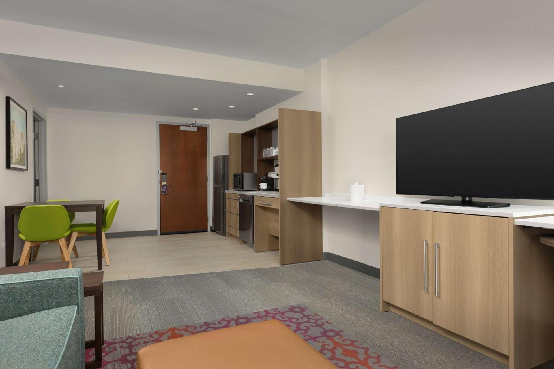 Home2 Suites By Hilton Durham University Medical Center photo 25