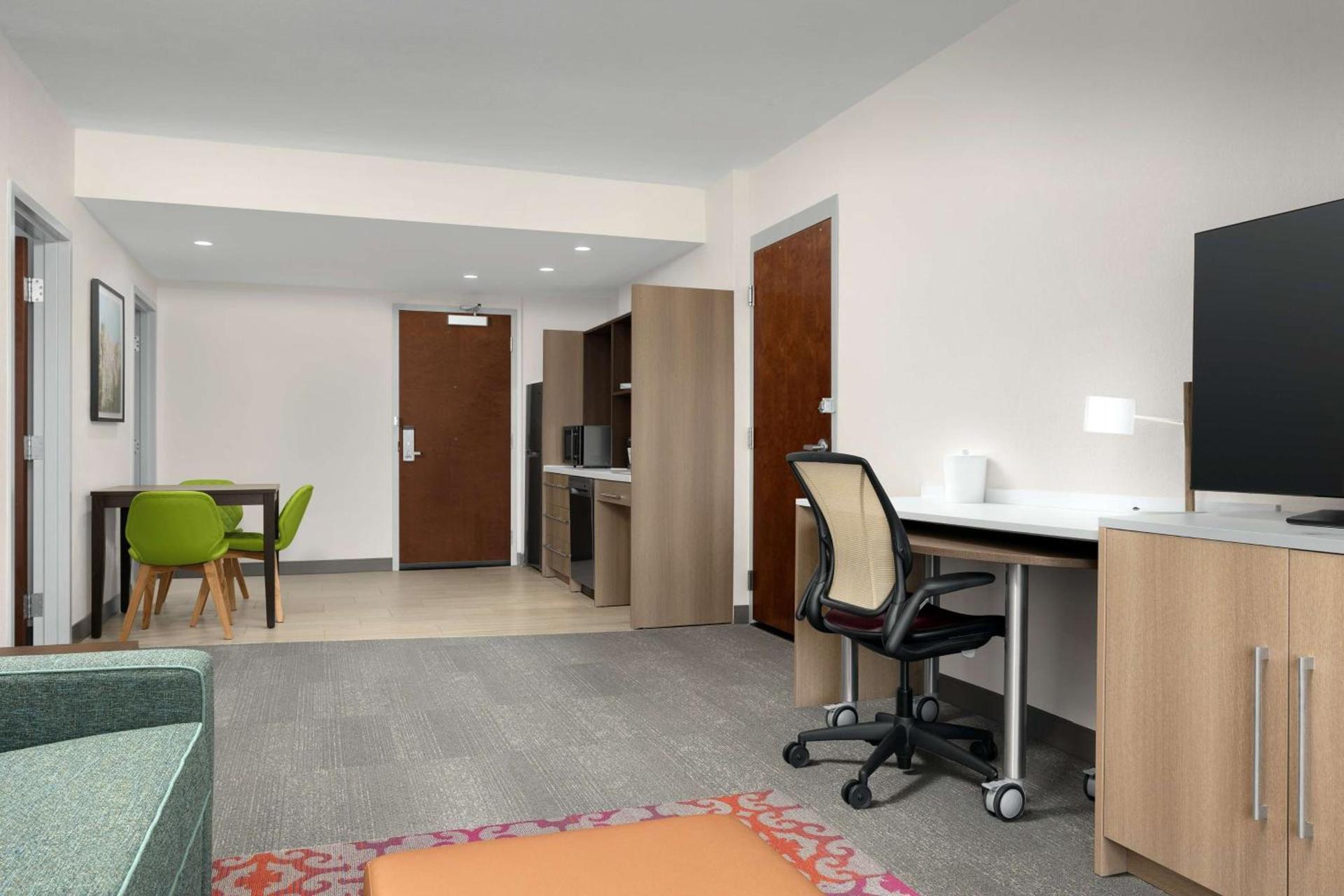 Home2 Suites By Hilton Durham University Medical Center photo 39