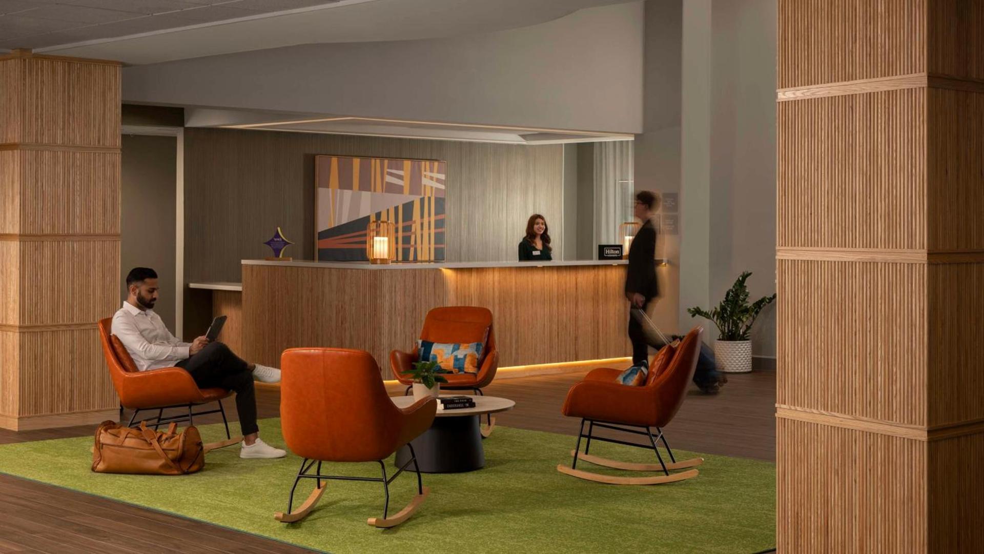 Spark By Hilton Houston Bush Intercontinental Airport photo 3