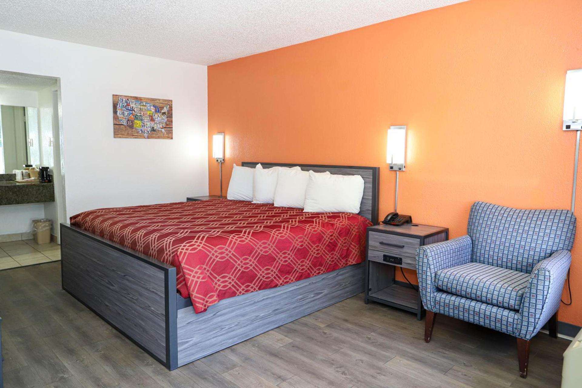 Express Inn photo 11