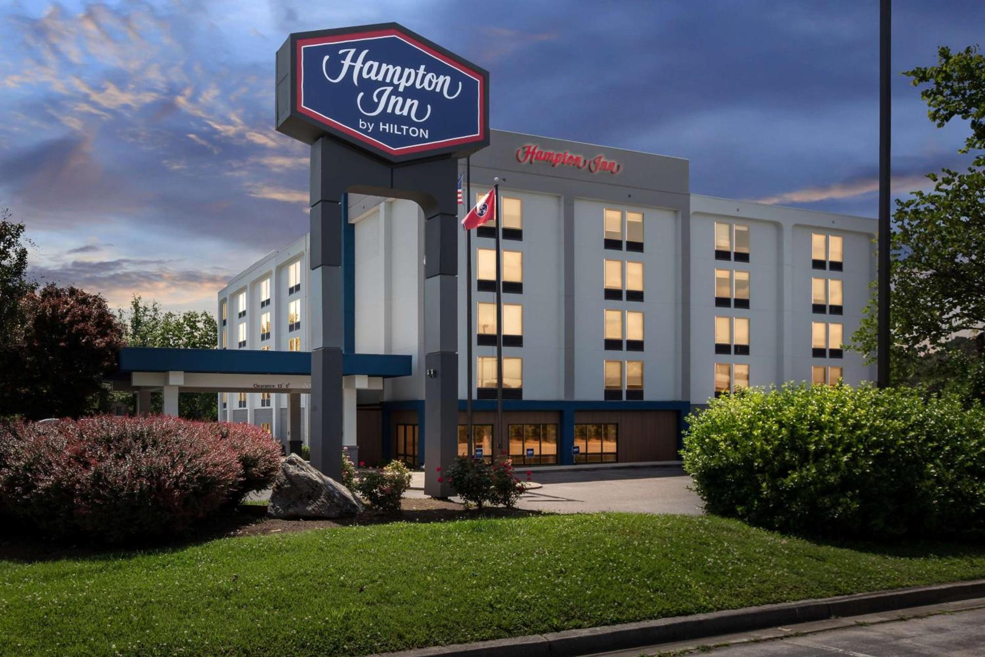 Hampton Inn Knoxville-Airport photo 3