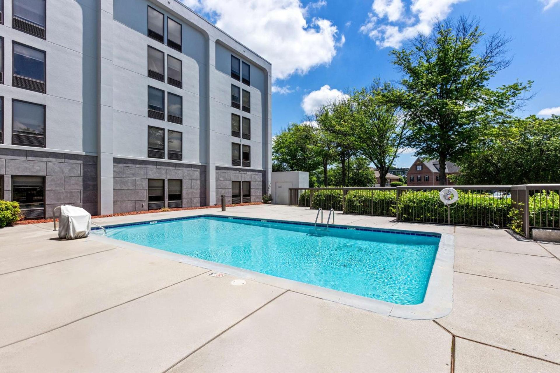 Hampton Inn Knoxville-Airport photo 11