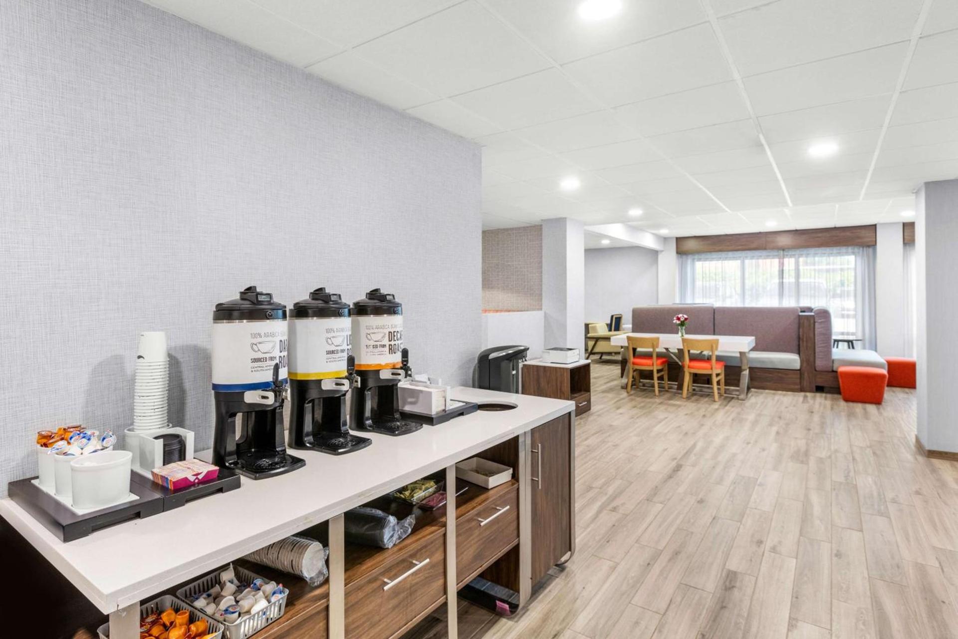Hampton Inn Knoxville-Airport photo 24