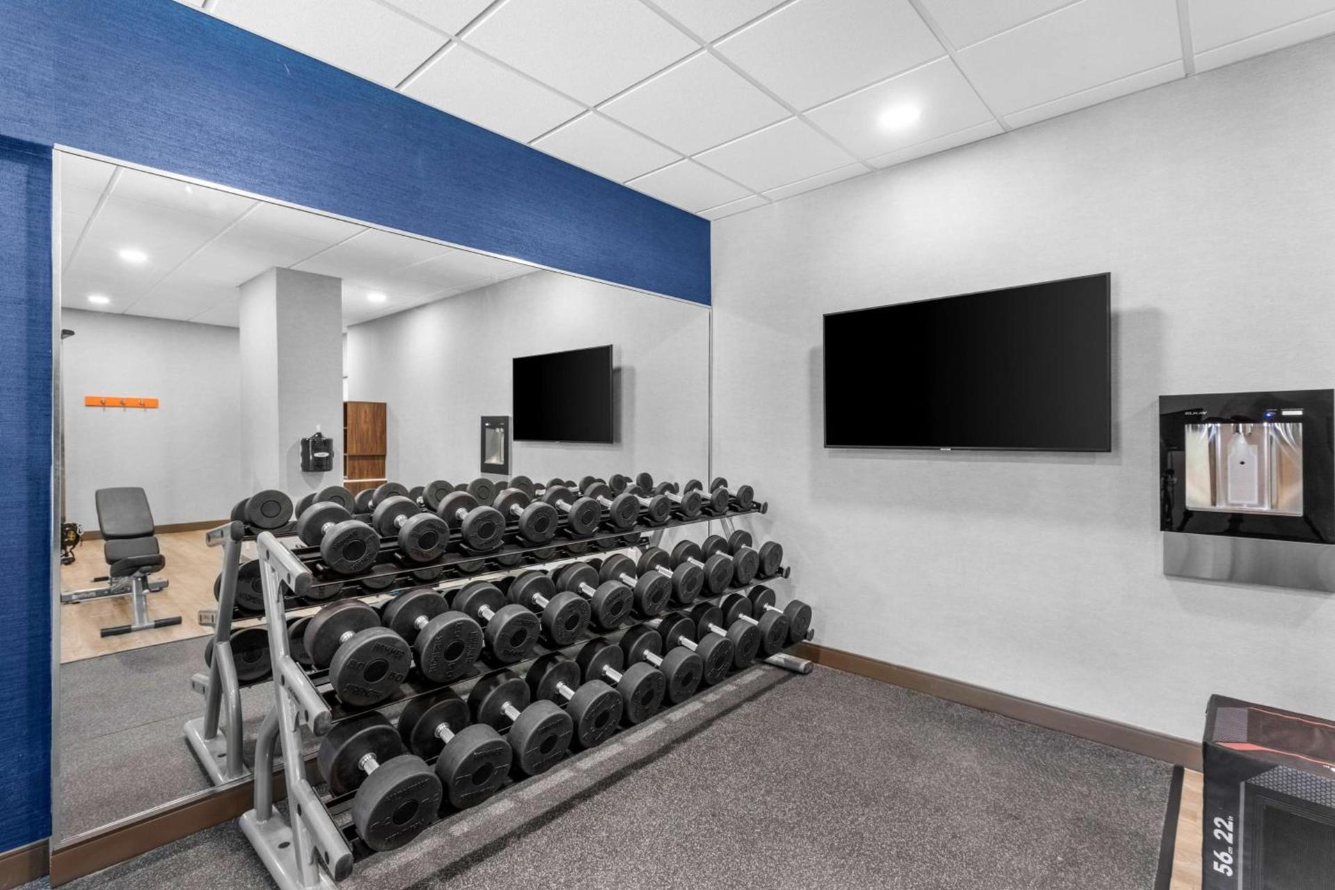 Hampton Inn Knoxville-Airport photo 28