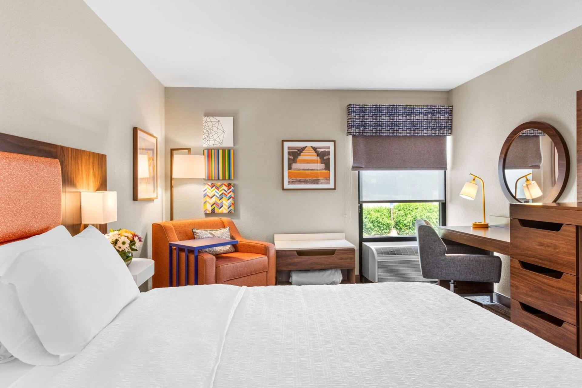 Hampton Inn Knoxville-Airport photo 31