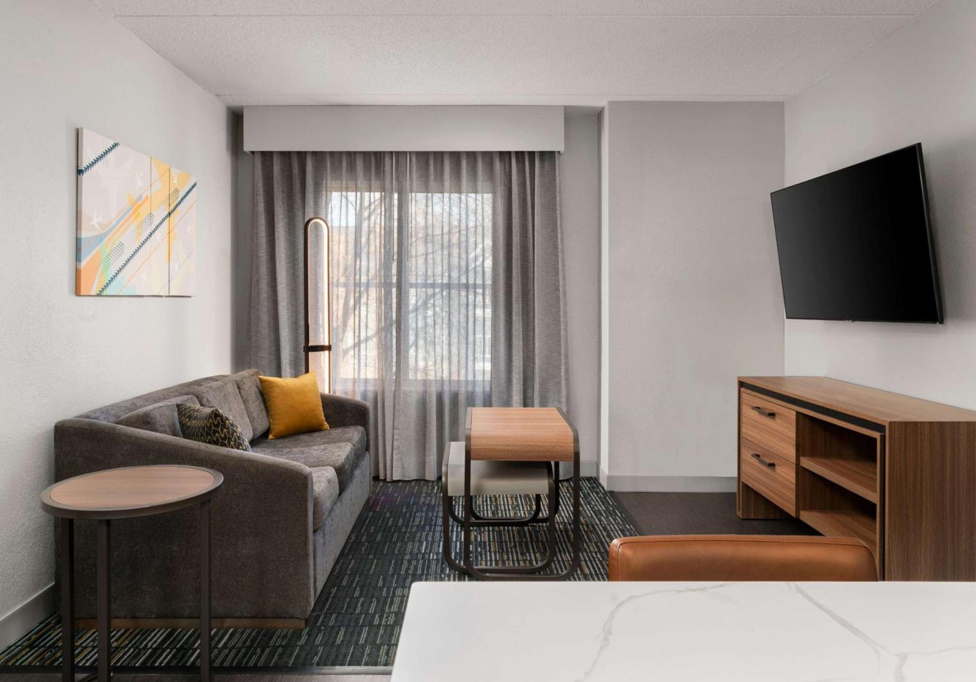 Homewood Suites by Hilton Richmond - Airport photo 12