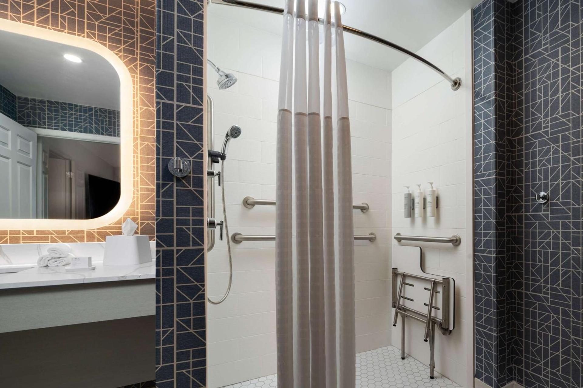 Homewood Suites by Hilton Richmond - Airport photo 19