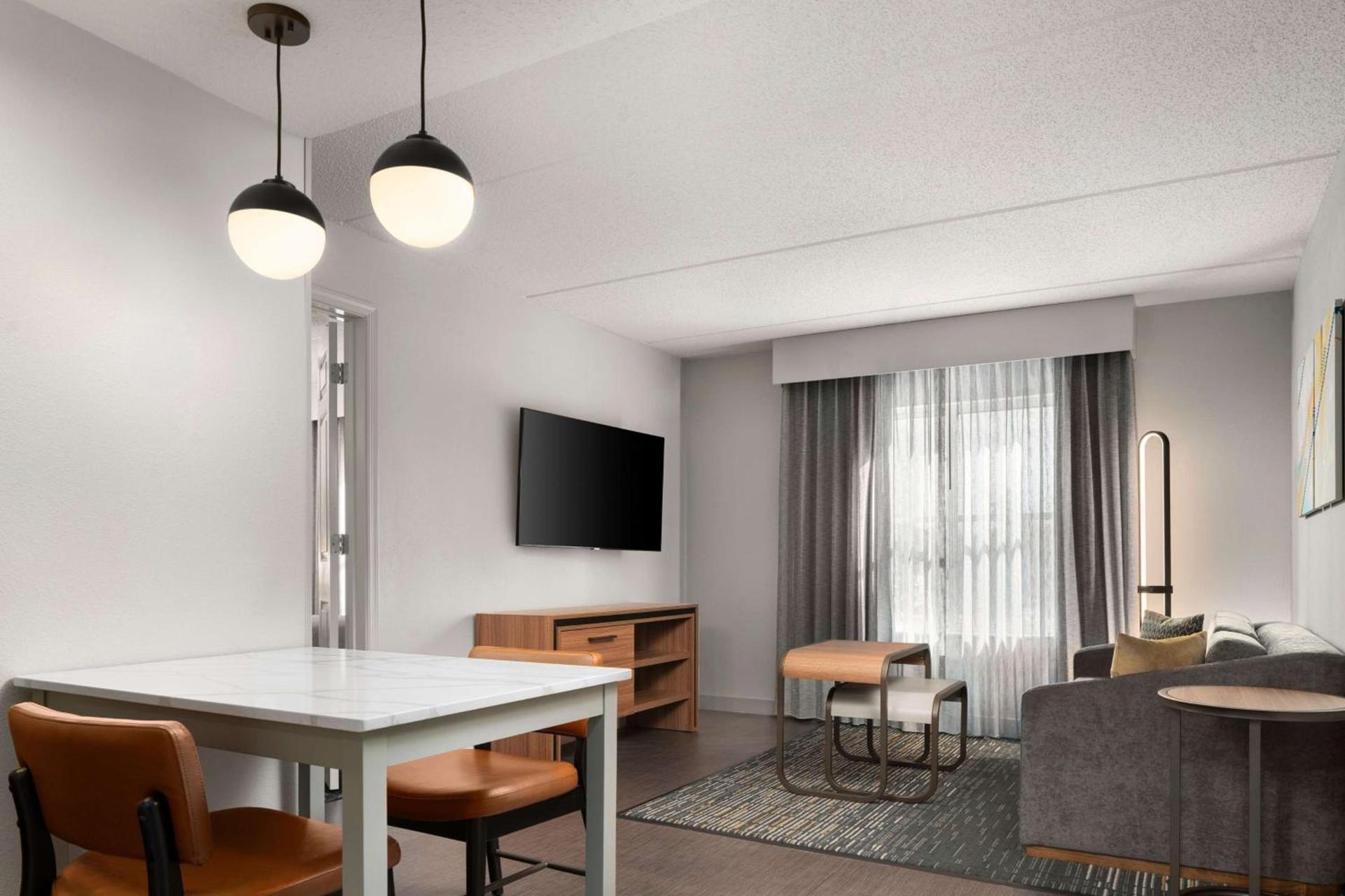 Homewood Suites by Hilton Richmond - Airport photo 26