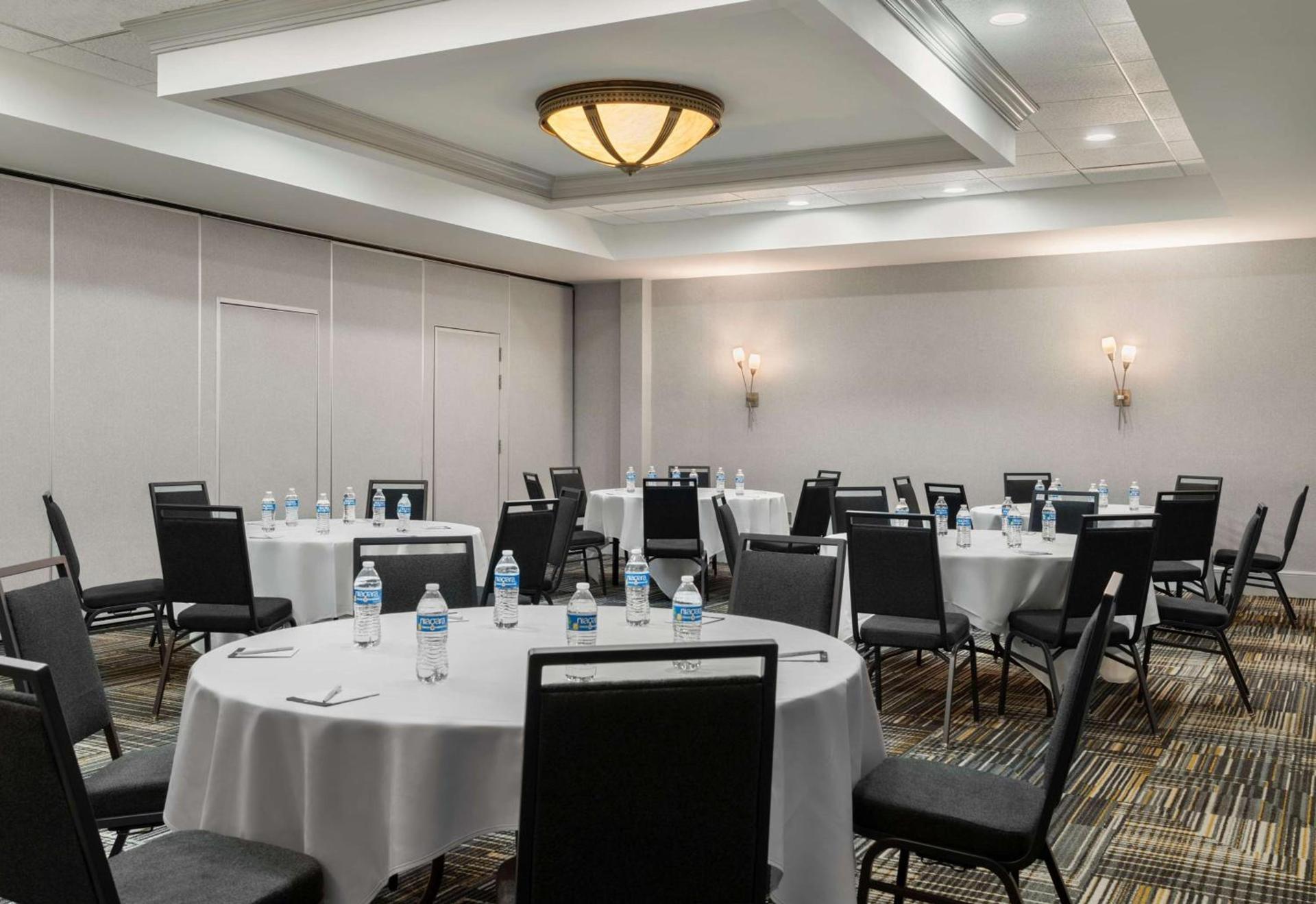 Homewood Suites by Hilton Richmond - Airport photo 33