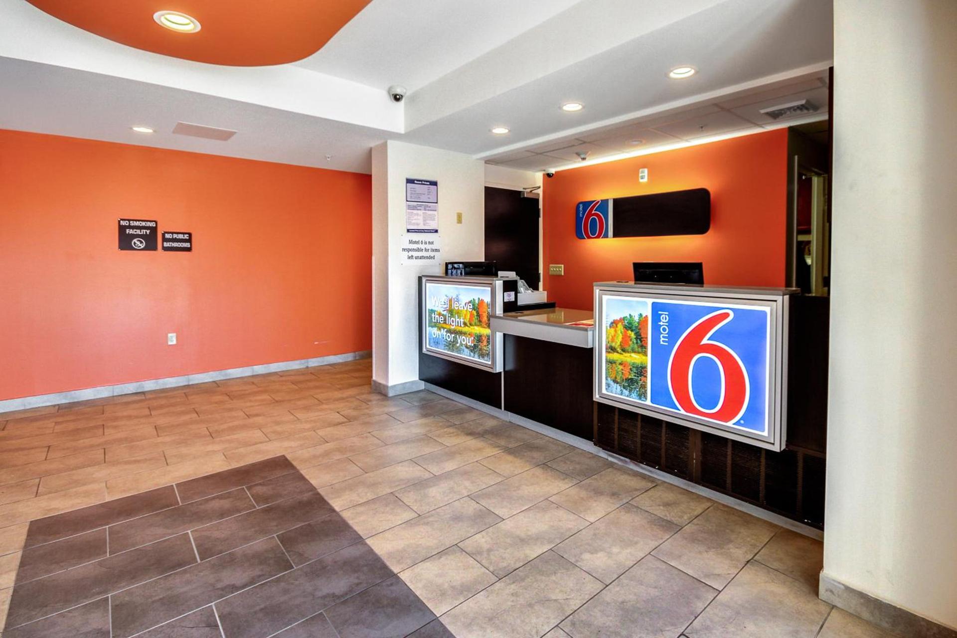 Motel 6-Allentown, PA photo 10