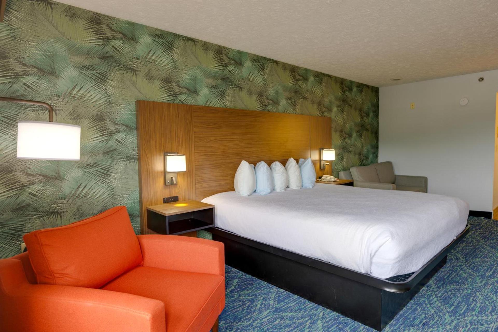 Park Grove Inn photo 82