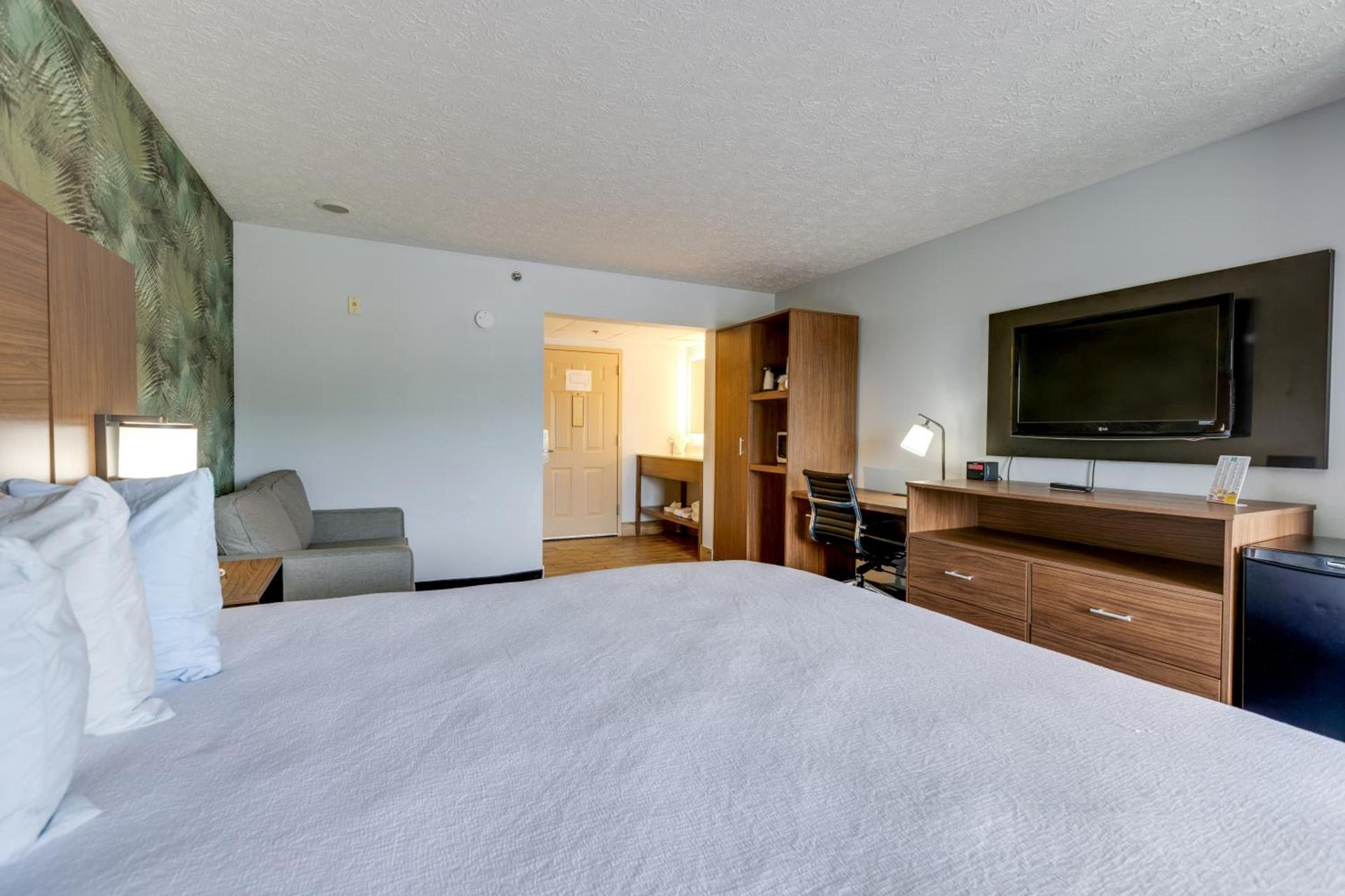 Park Grove Inn photo 88