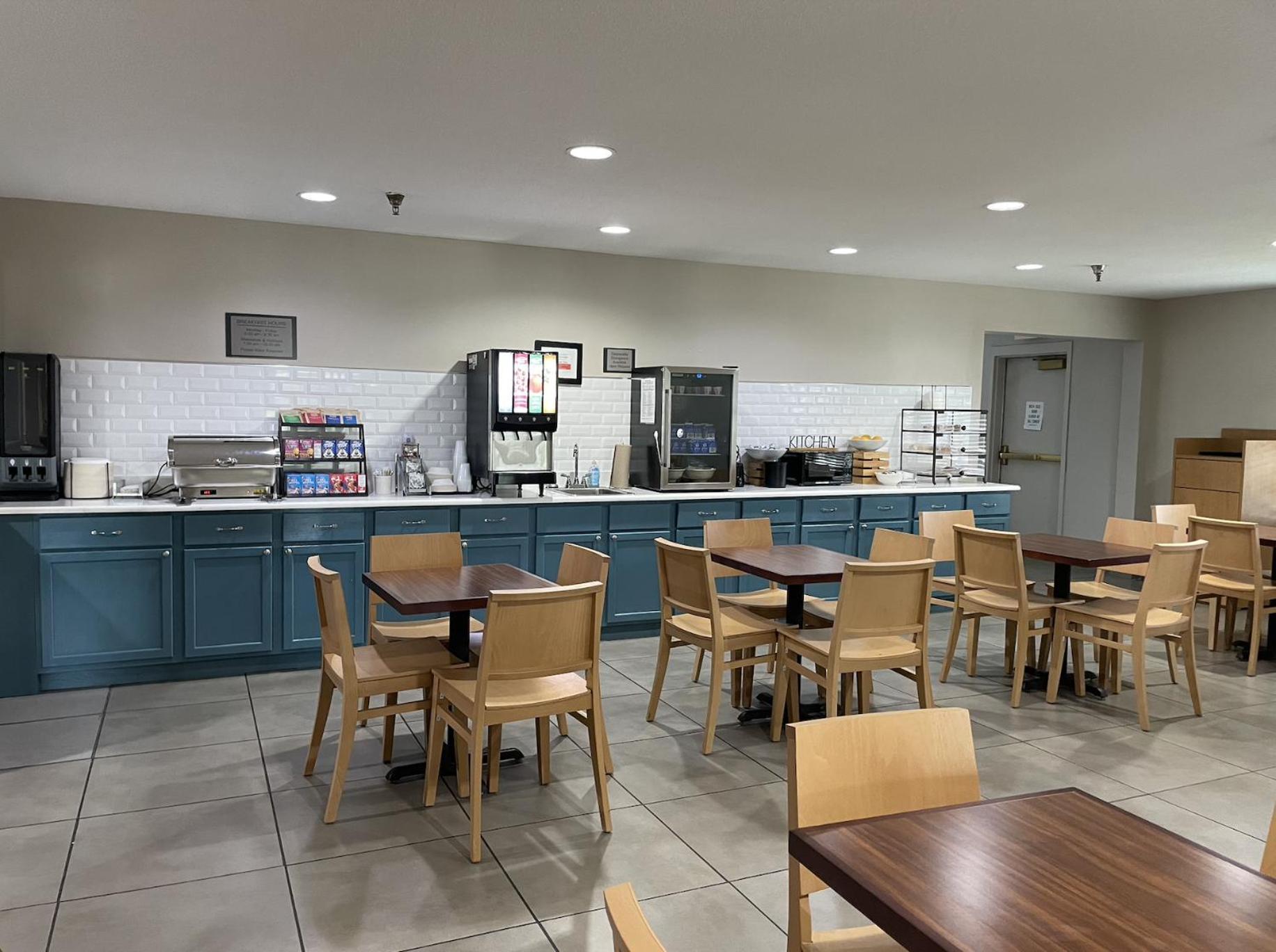 HARMONY INN & SUITES photo 10