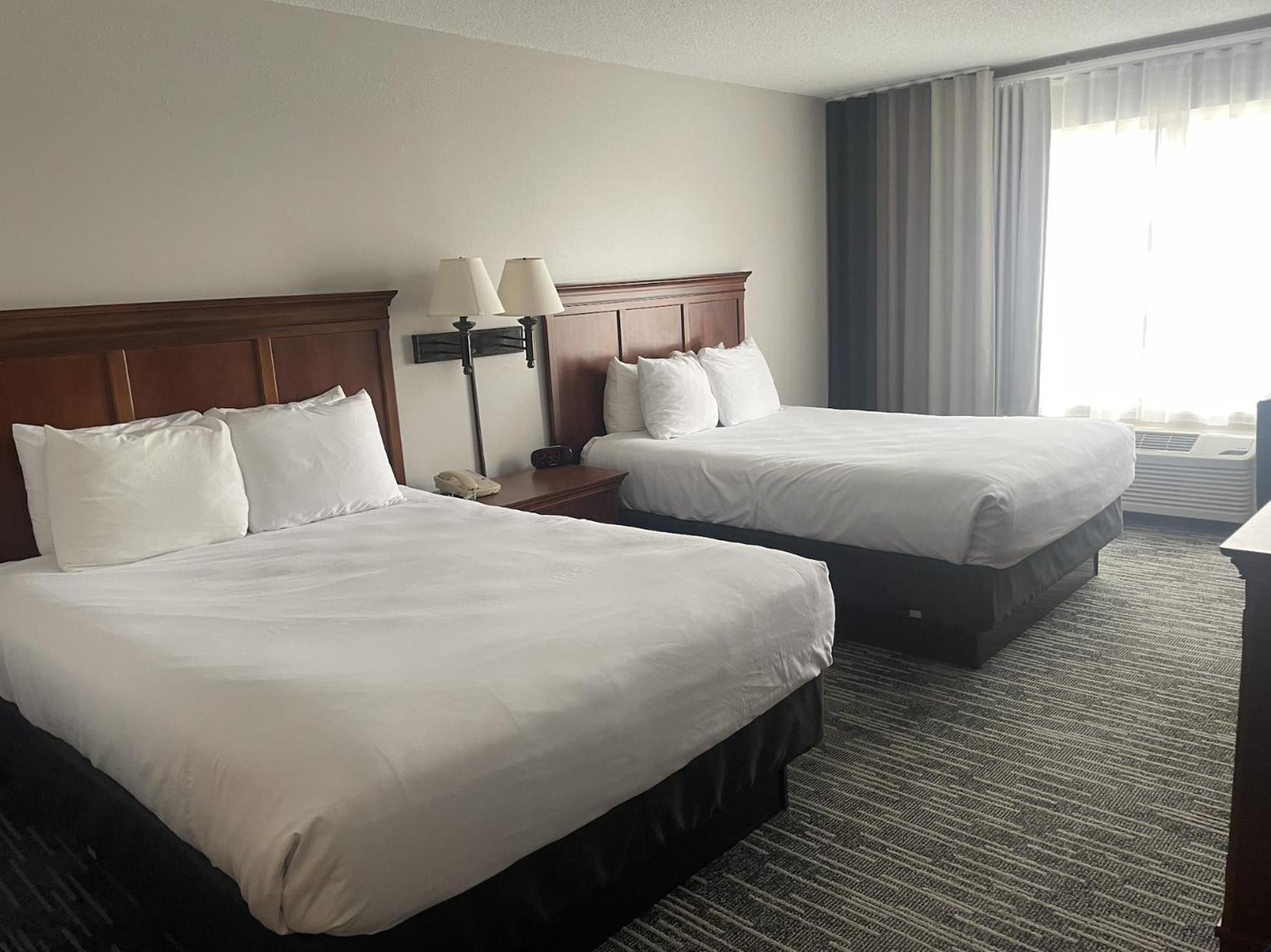 HARMONY INN & SUITES photo 21