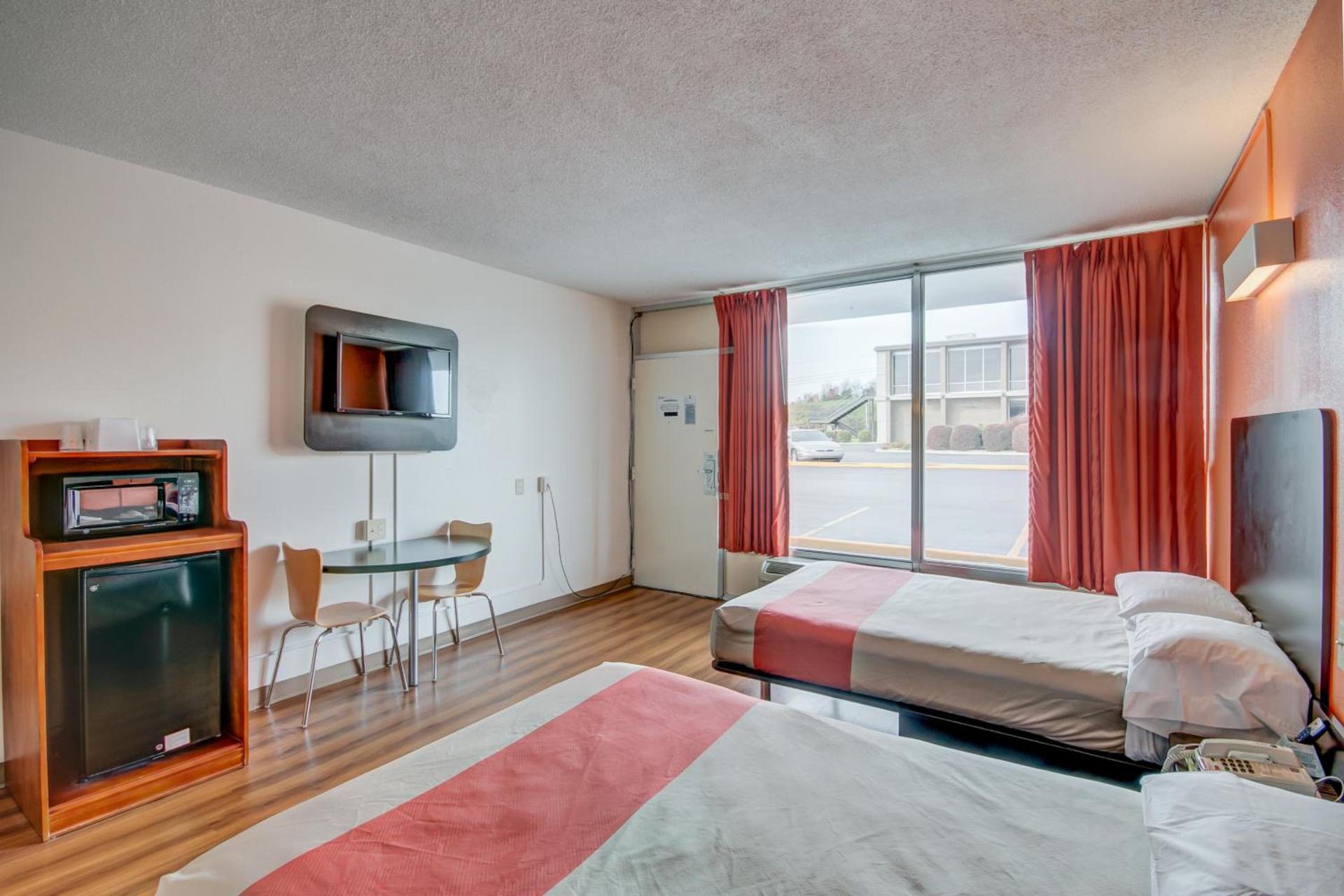 Motel 6-Somerset, KY photo 11