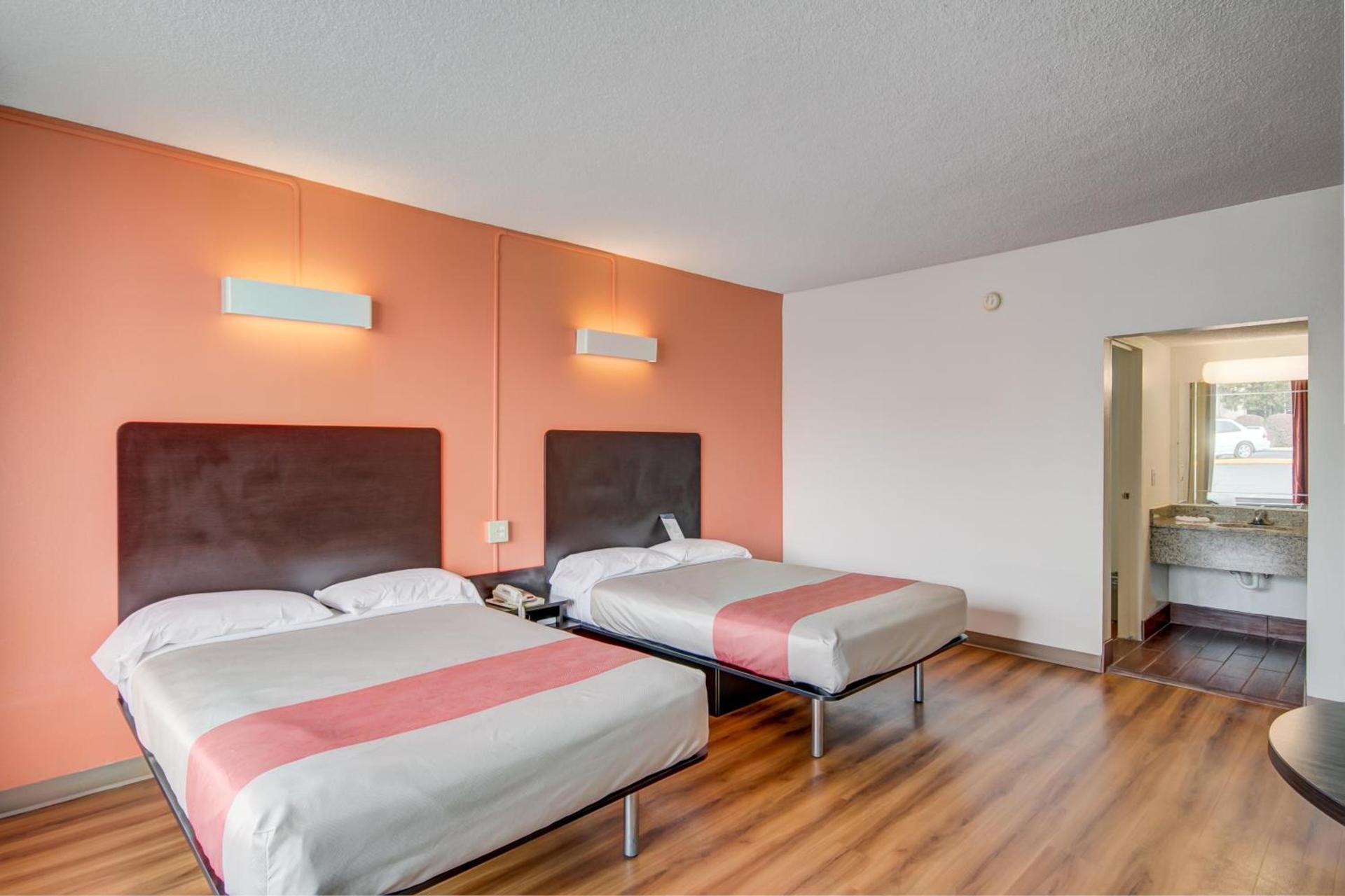 Motel 6-Somerset, KY photo 12