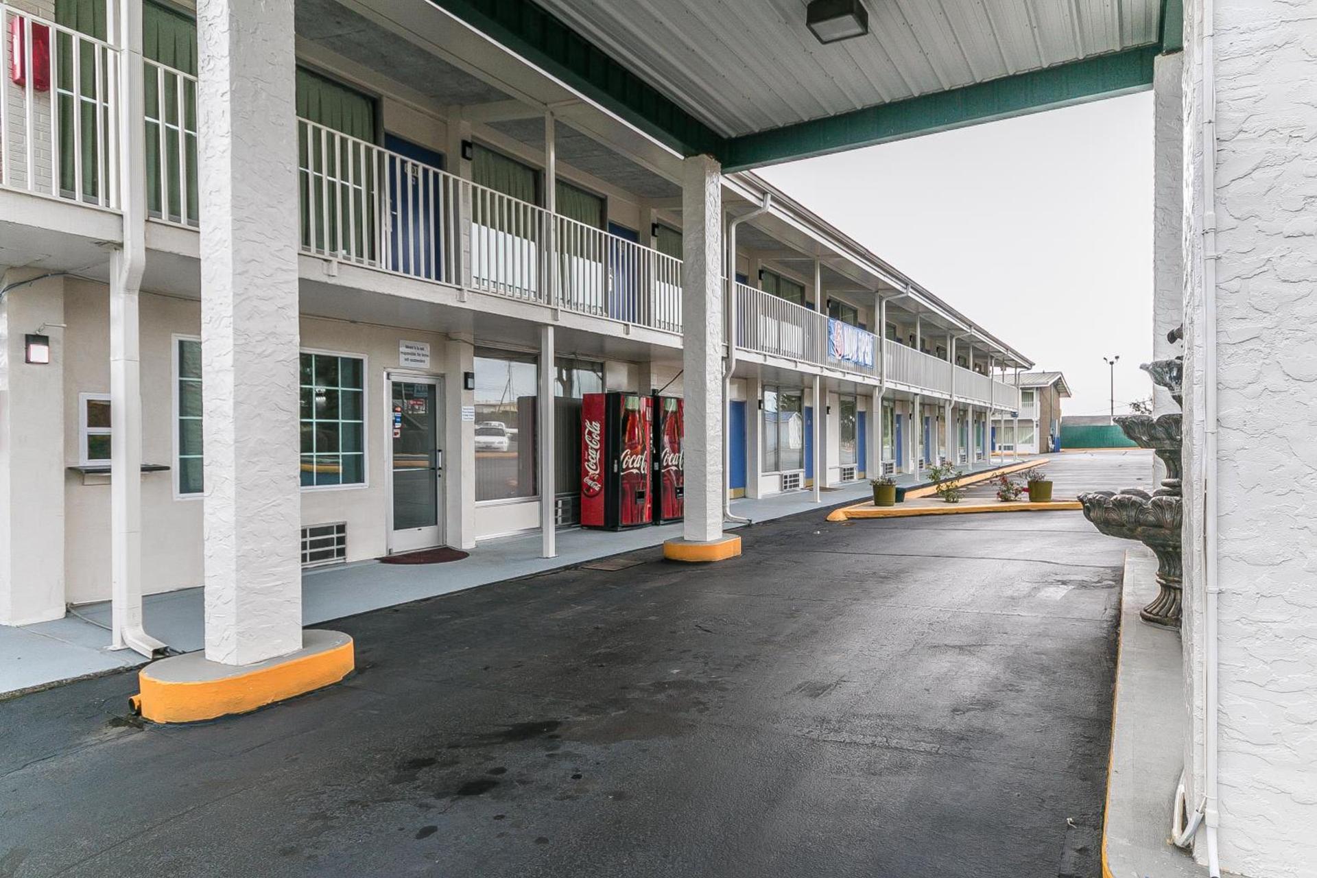 Motel 6-Somerset, KY photo 14