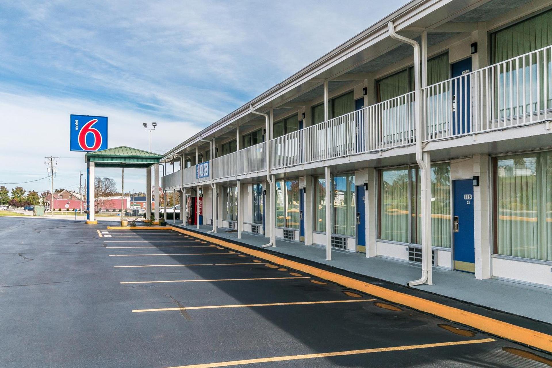 Motel 6-Somerset, KY photo 8