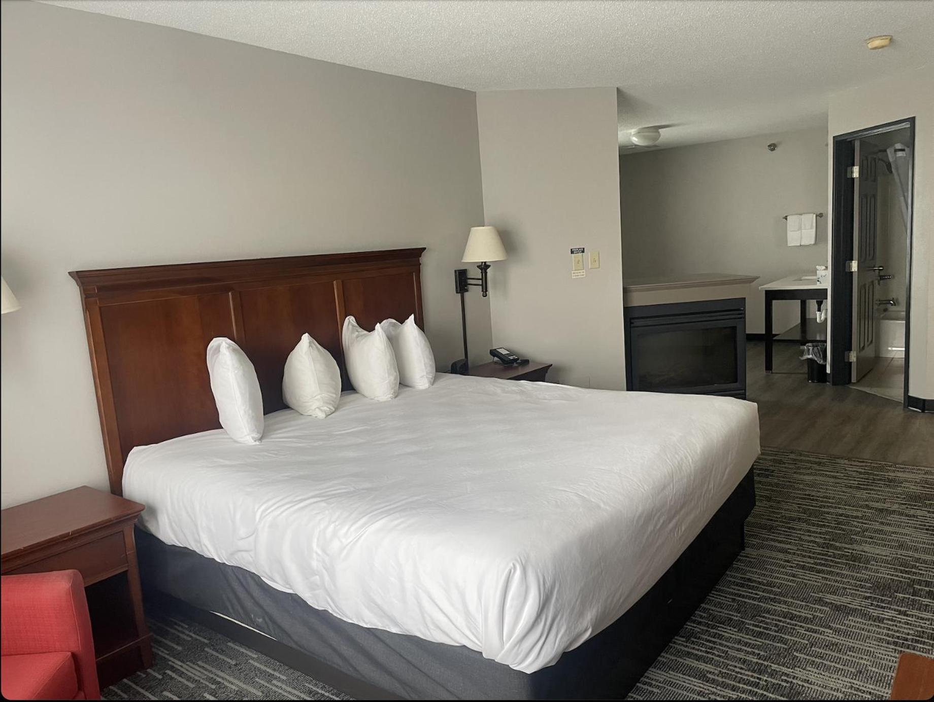 HARMONY INN & SUITES photo 27