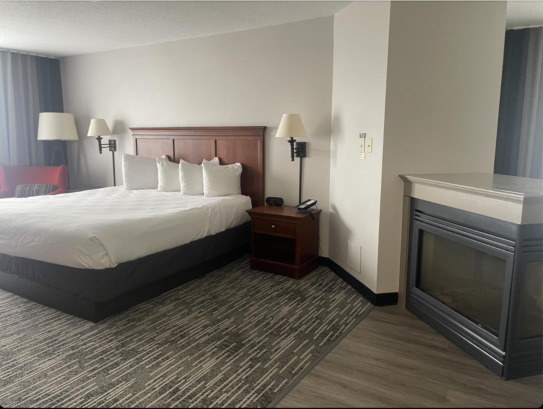 HARMONY INN & SUITES photo 30