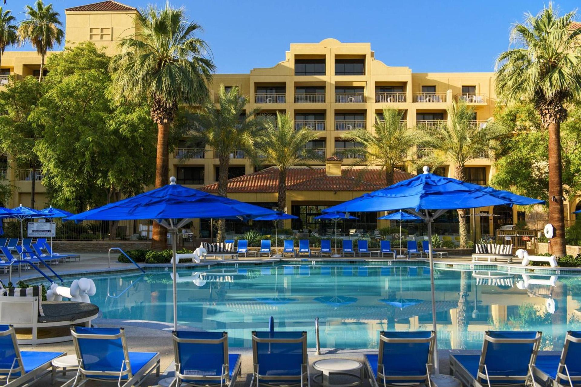 Renaissance Palm Springs Hotel photo 2
