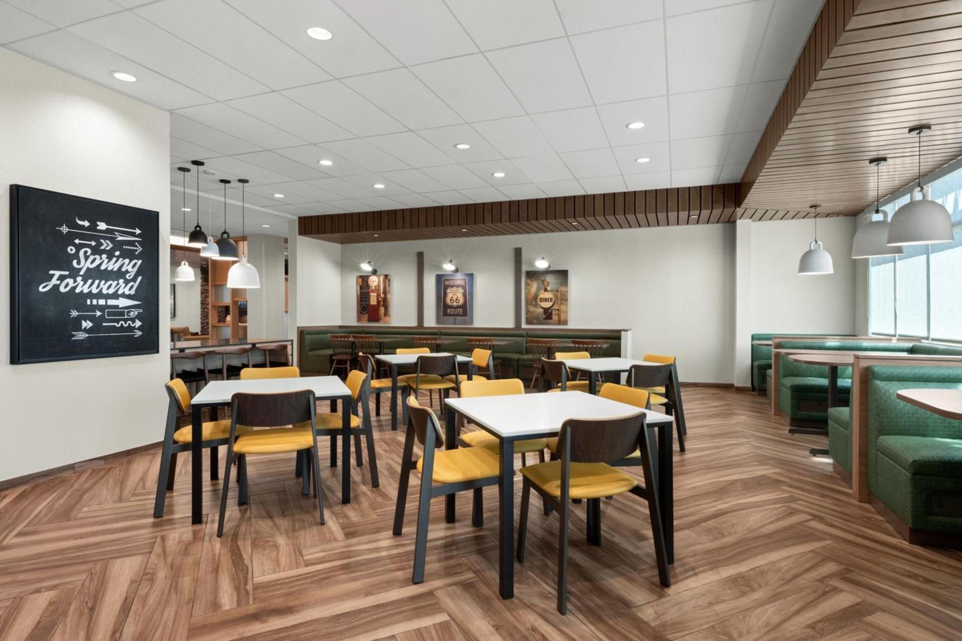 Fairfield by Marriott Inn & Suites Victorville photo 25