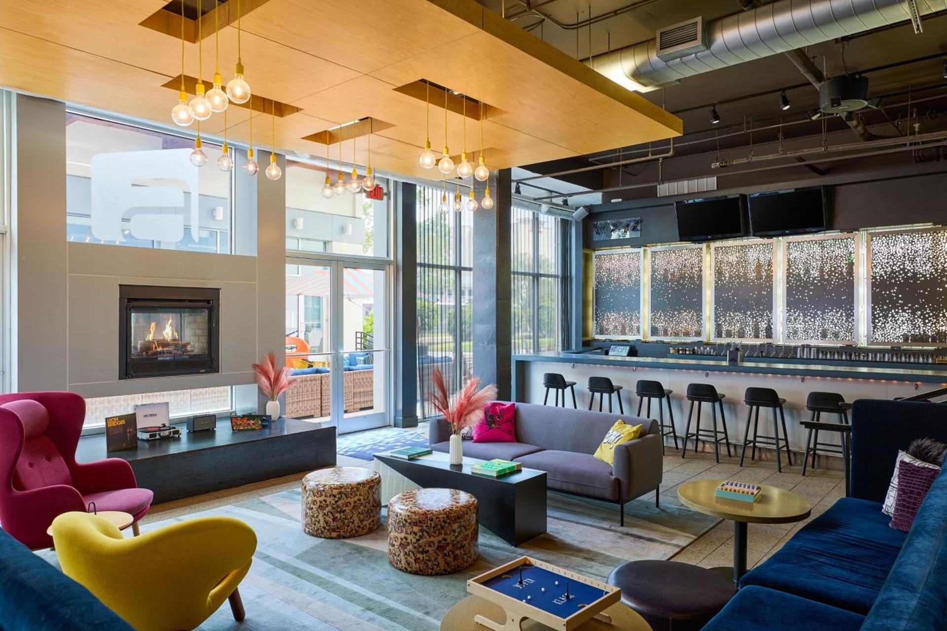 Aloft by Marriott Charleston Airport & Convention Center photo 6