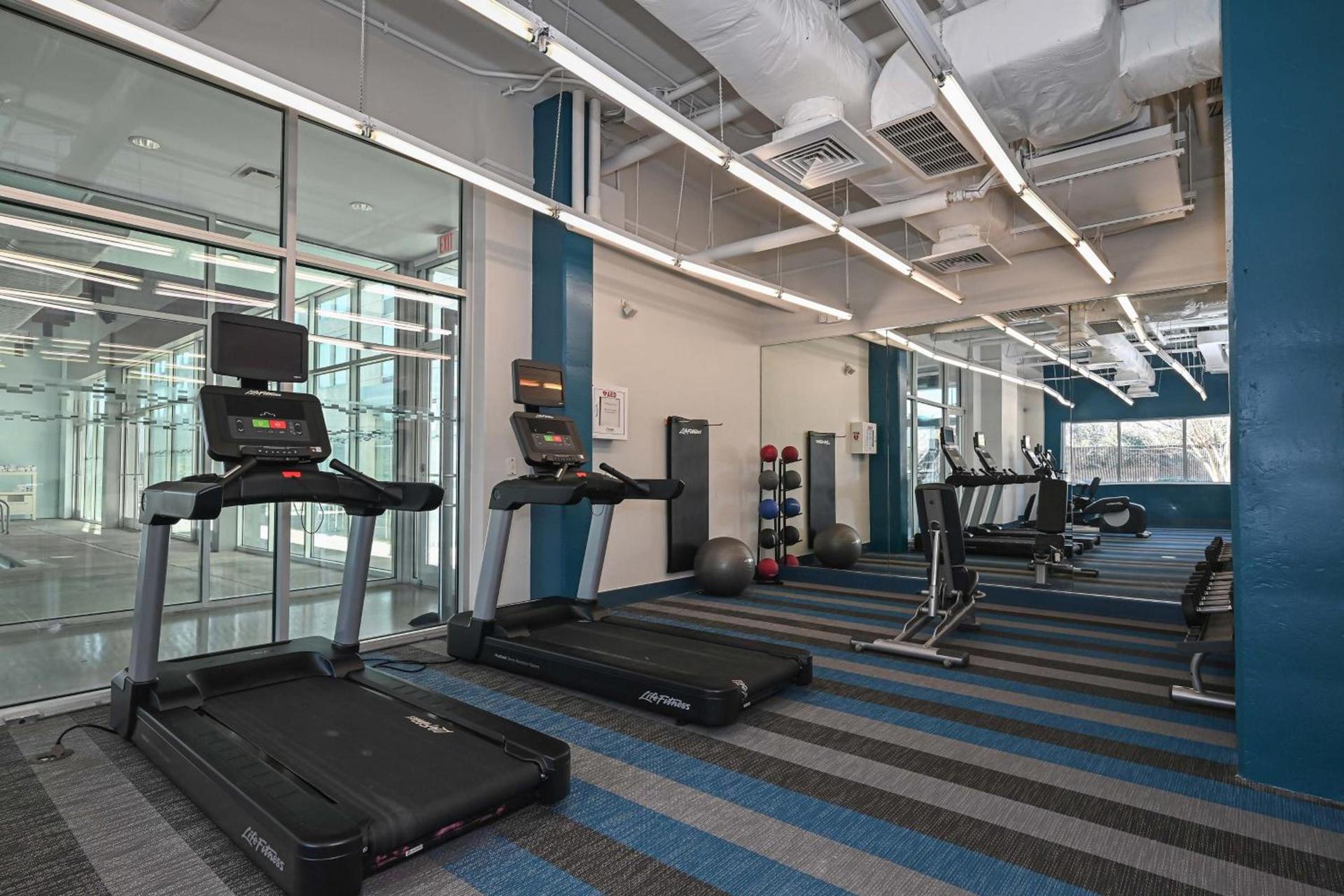 Aloft by Marriott Charleston Airport & Convention Center photo 41
