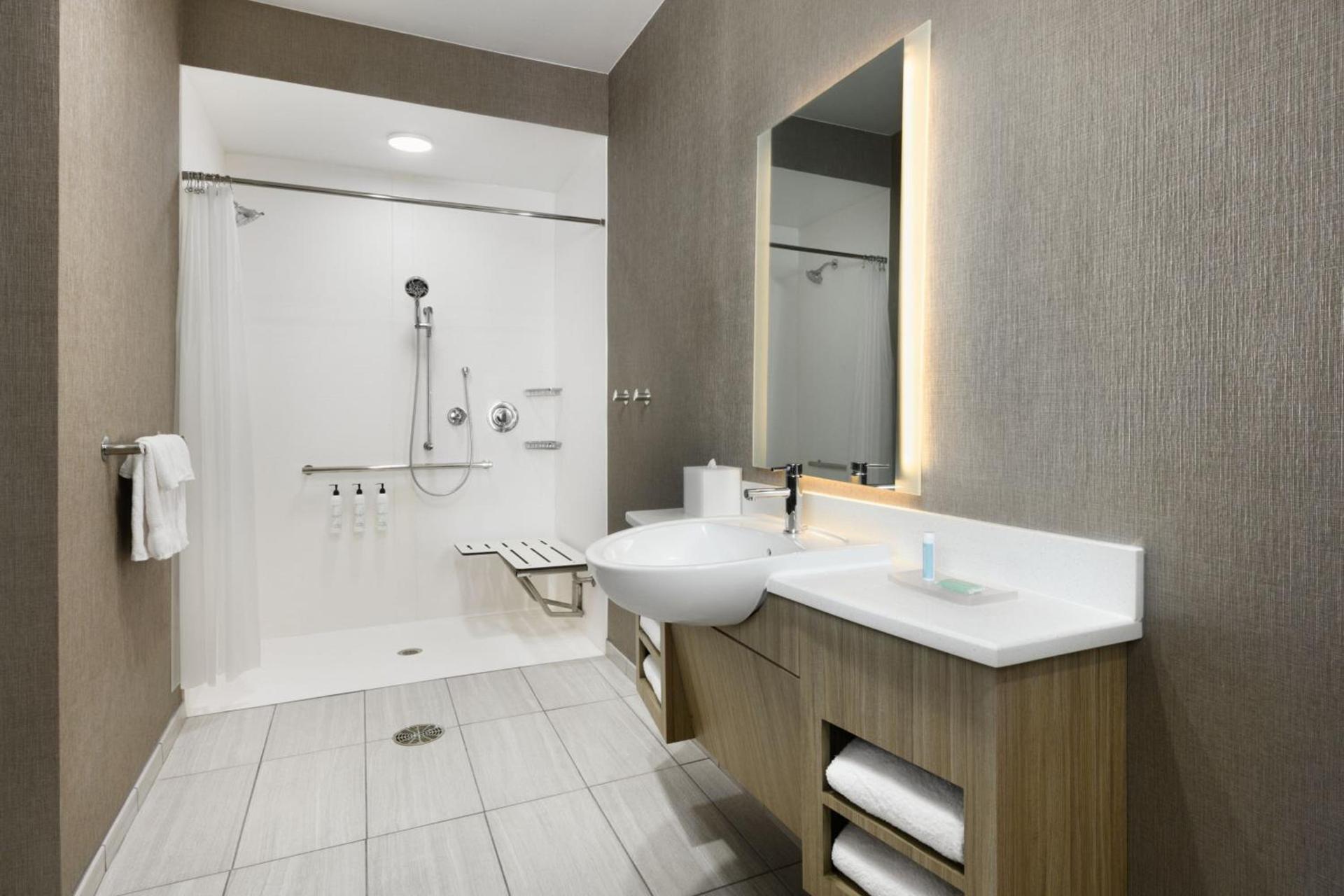 SpringHill Suites by Marriott Dothan photo 19