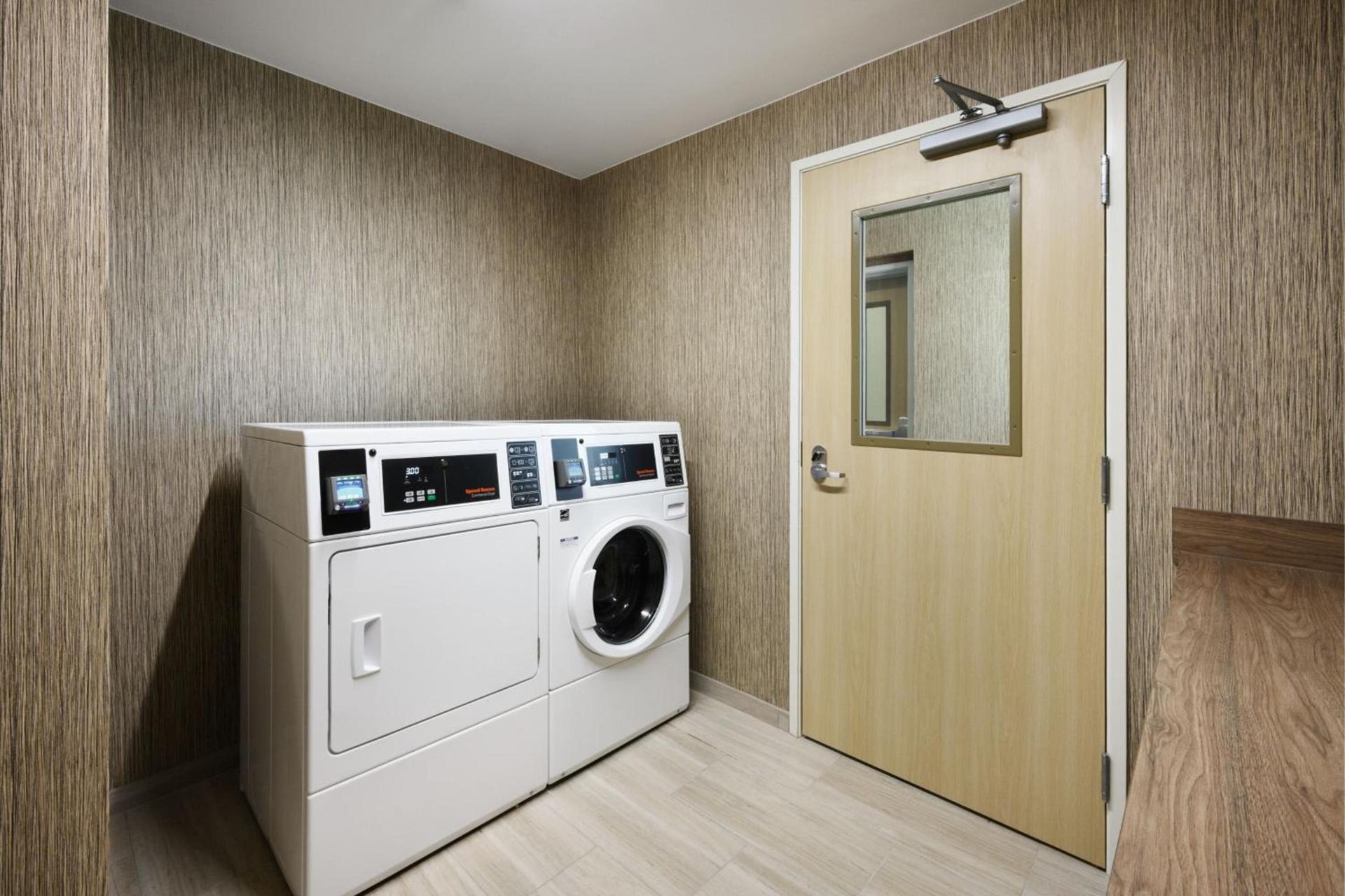 SpringHill Suites by Marriott Dothan photo 22
