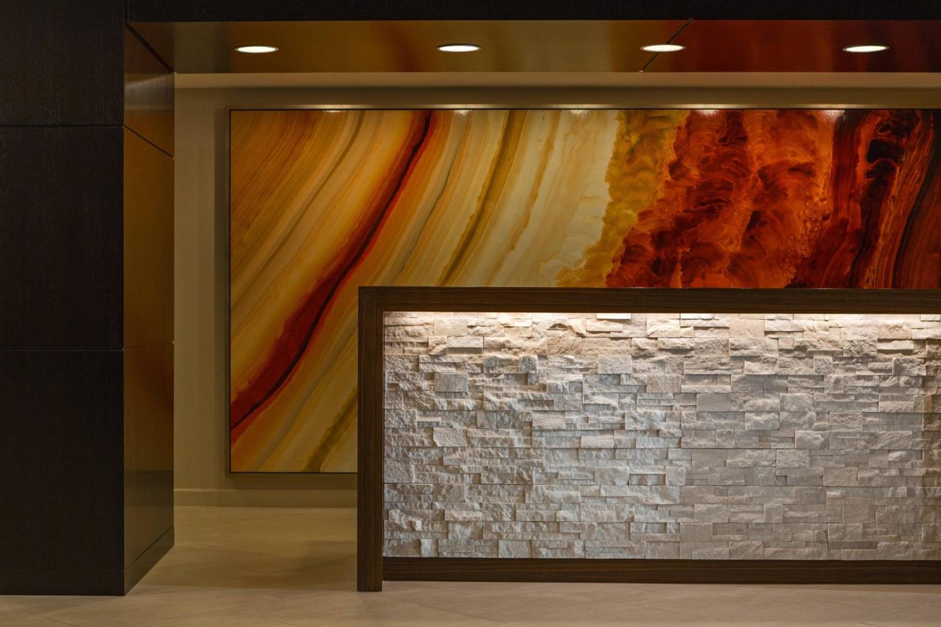 Gaithersburg Marriott Washingtonian Center photo 2