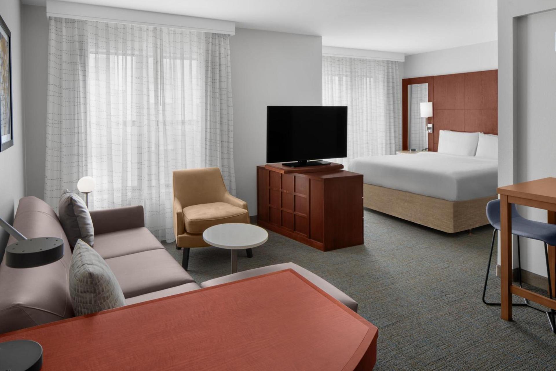 Residence Inn Los Angeles Burbank/Downtown photo 42