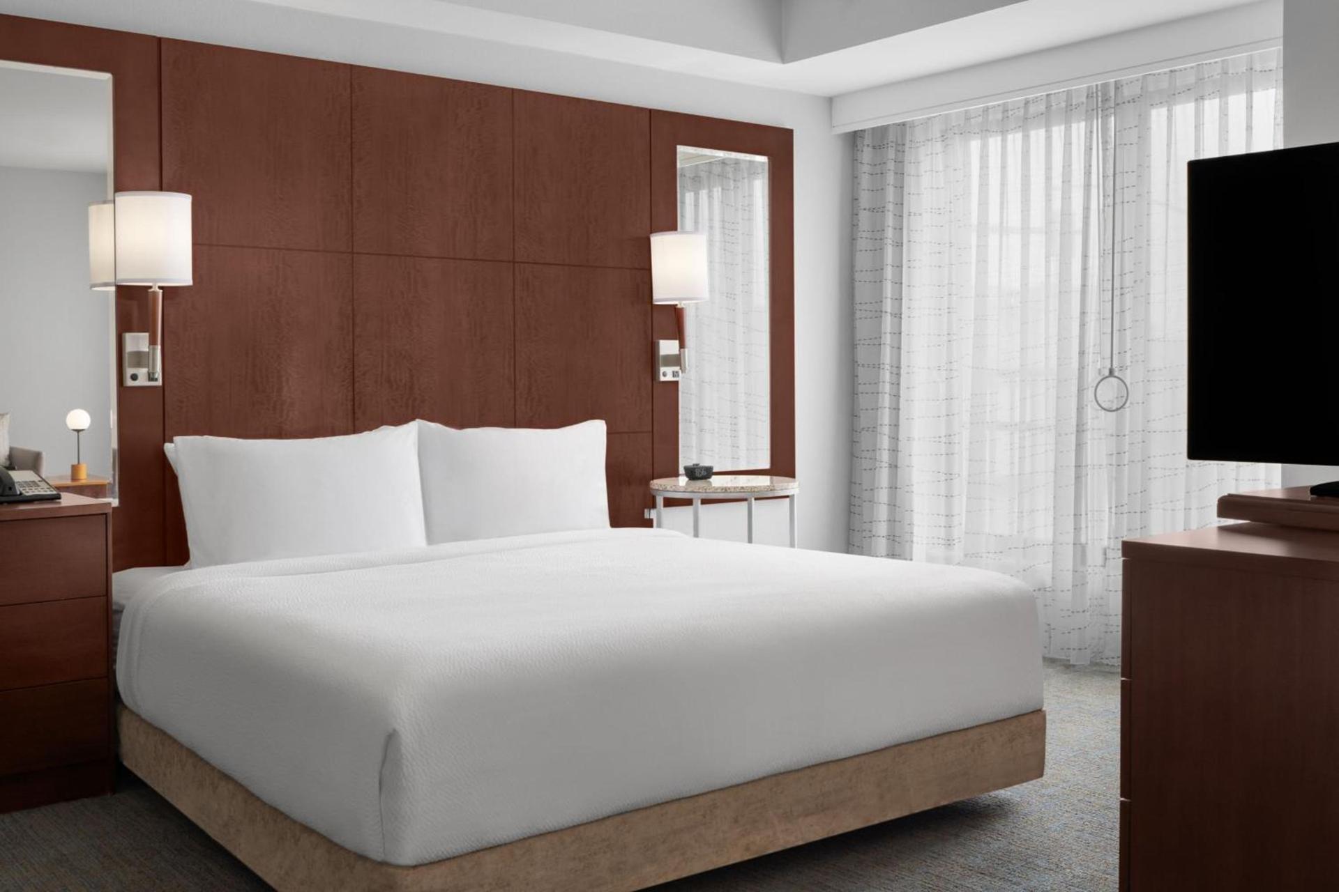 Residence Inn Los Angeles Burbank/Downtown photo 9