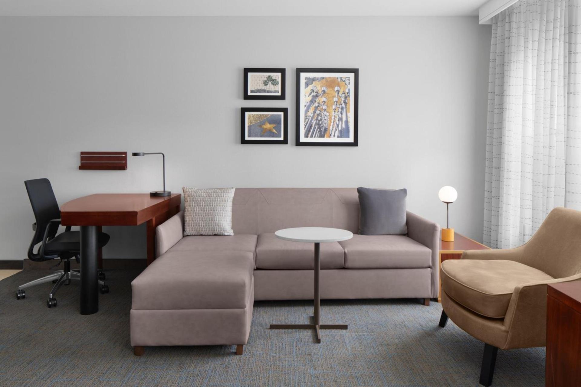 Residence Inn Los Angeles Burbank/Downtown photo 19