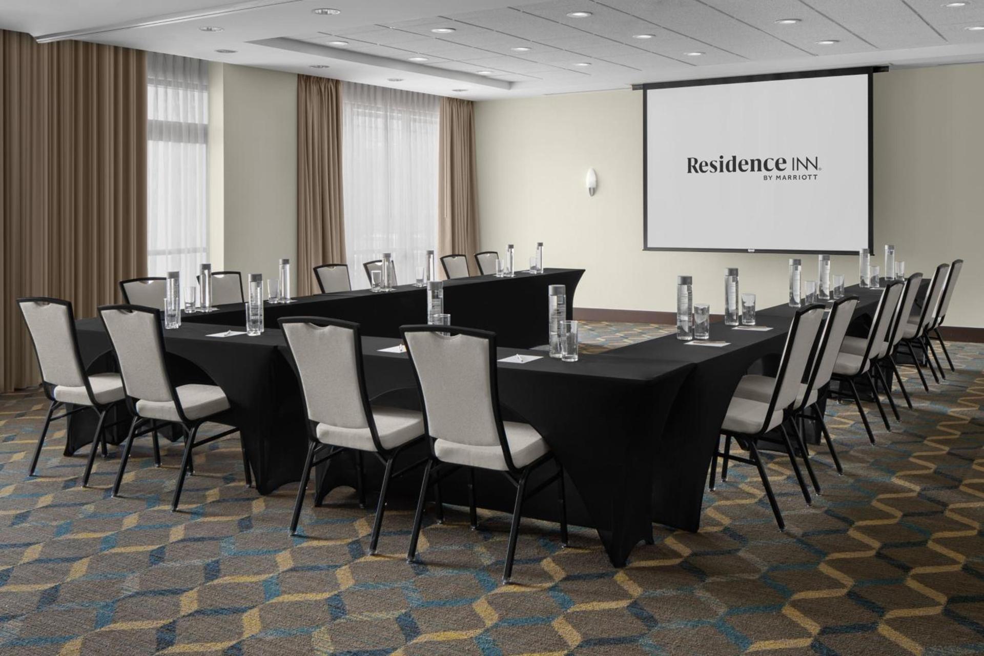 Residence Inn Los Angeles Burbank/Downtown photo 37