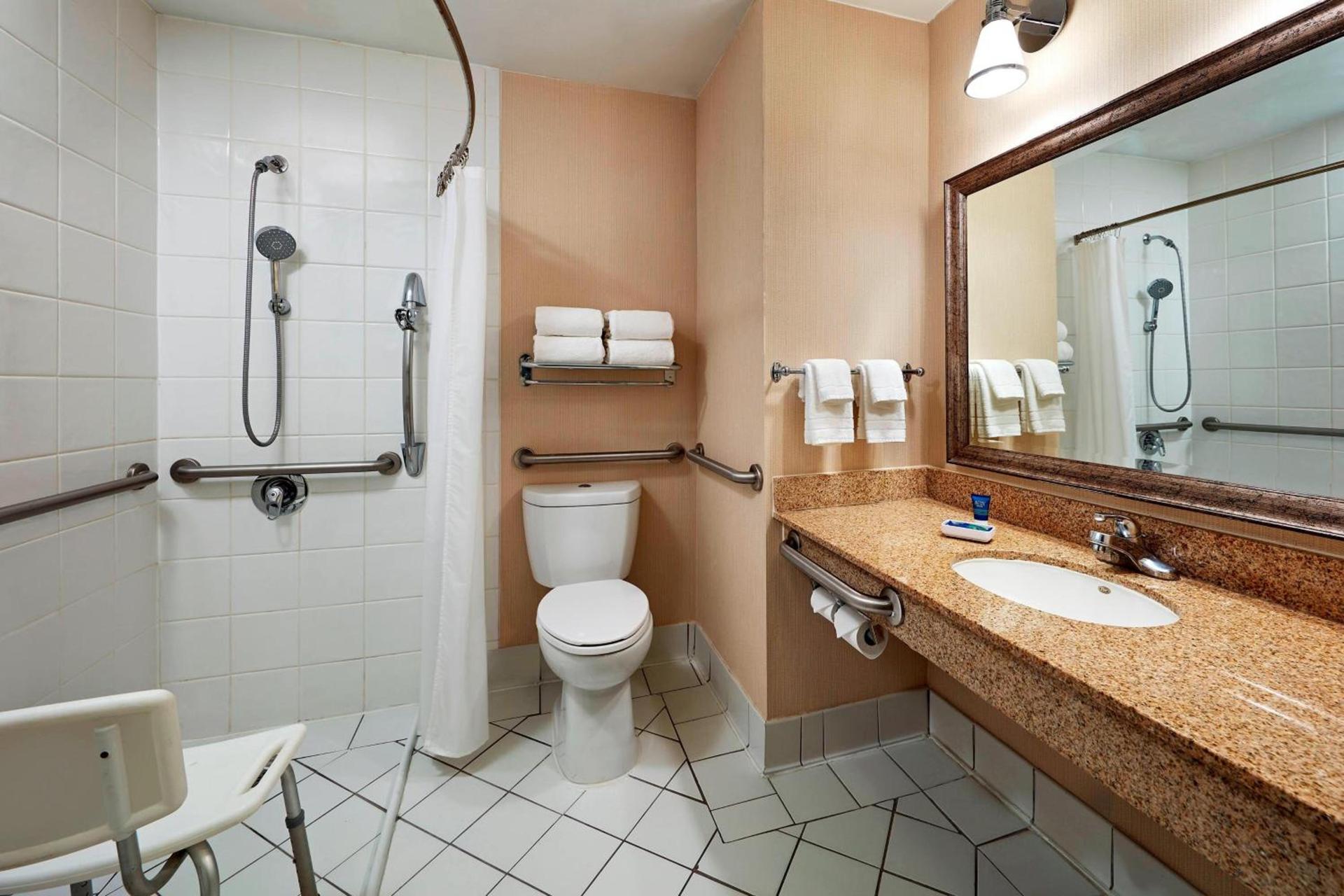 Four Points by Sheraton Pleasanton photo 20
