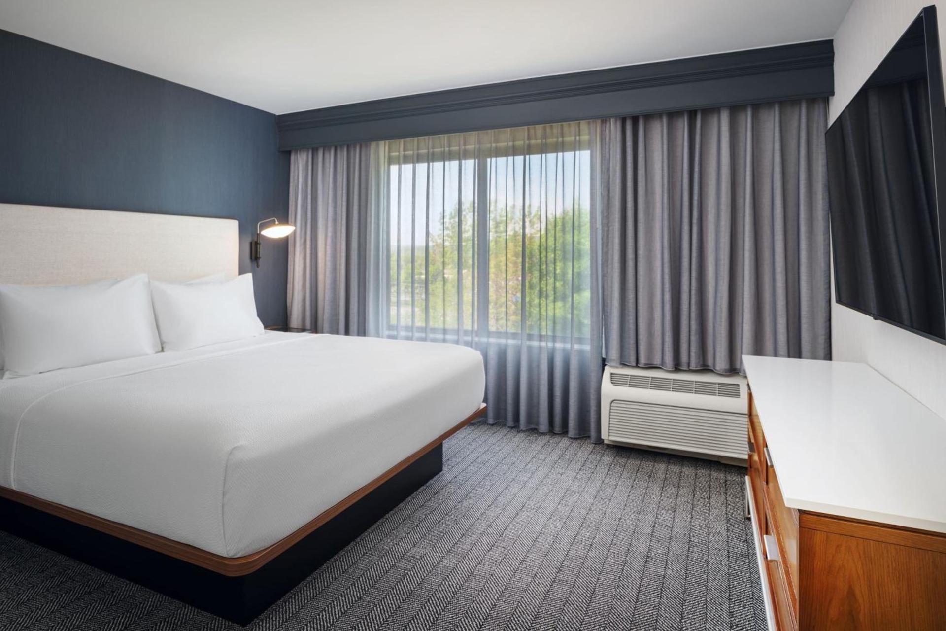 Courtyard by Marriott Kingston photo 36
