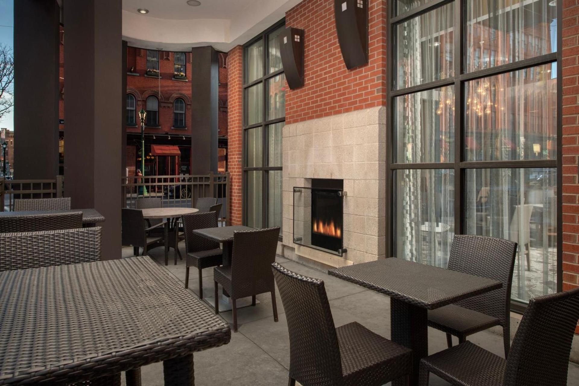 Courtyard by Marriott Syracuse Downtown at Armory Square photo 26
