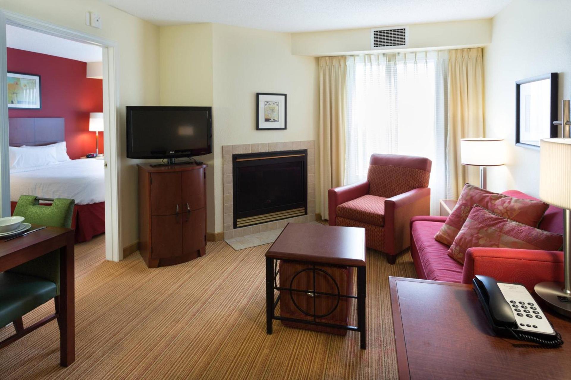 Residence Inn by Marriott Fort Collins photo 7