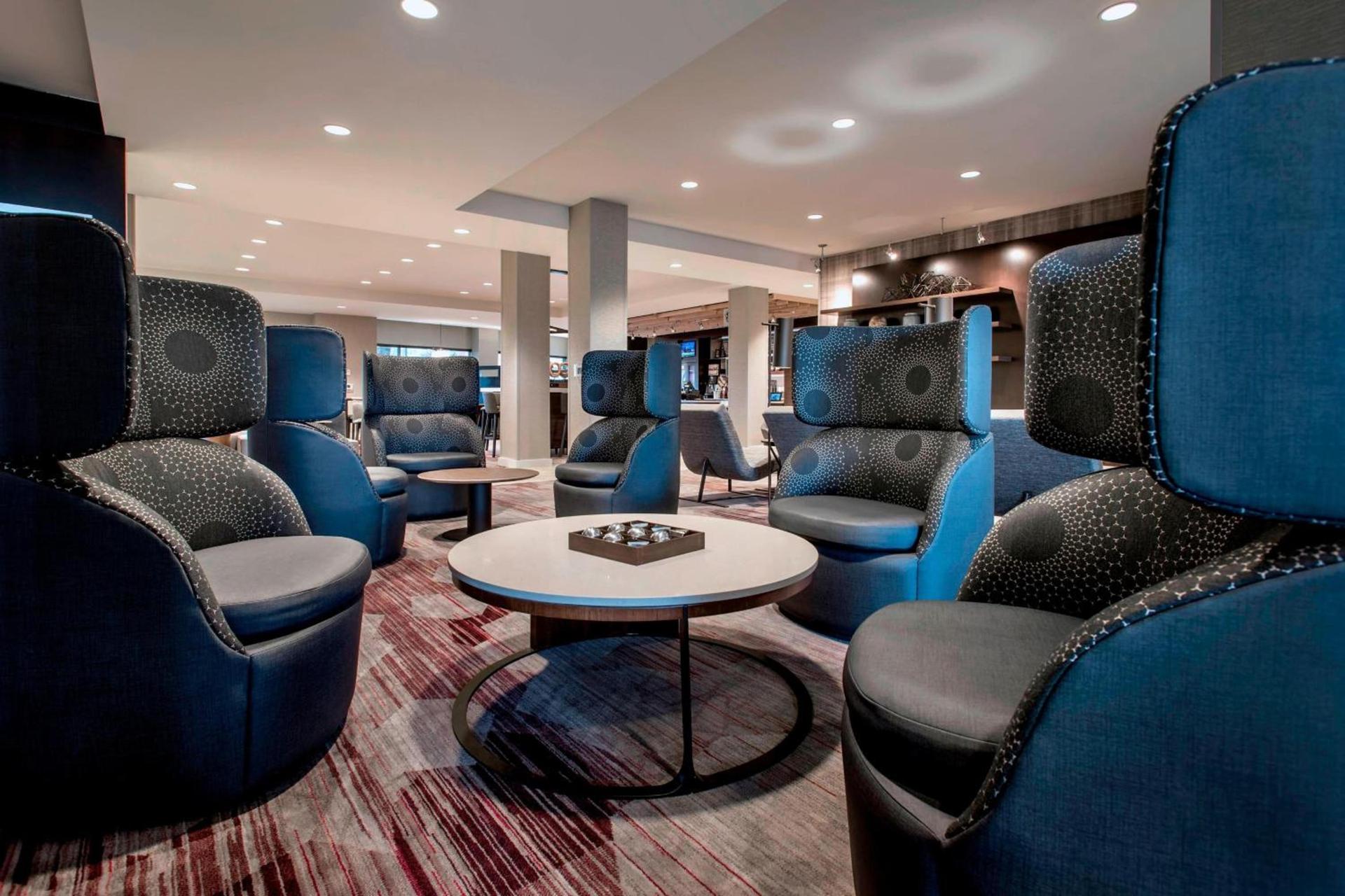 Courtyard by Marriott Schenectady at Mohawk Harbor photo 7