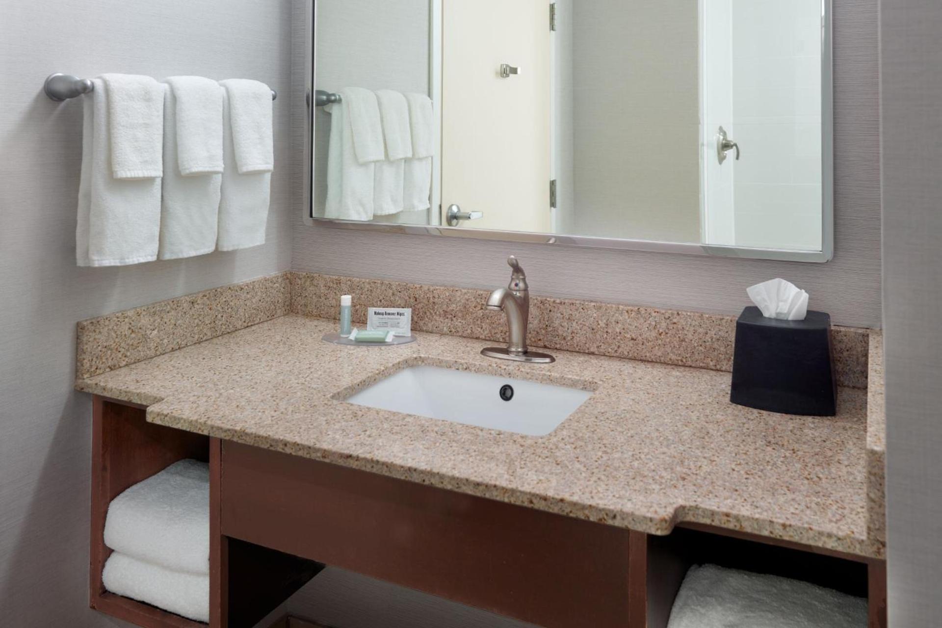 Courtyard by Marriott Atlanta Conyers photo 8