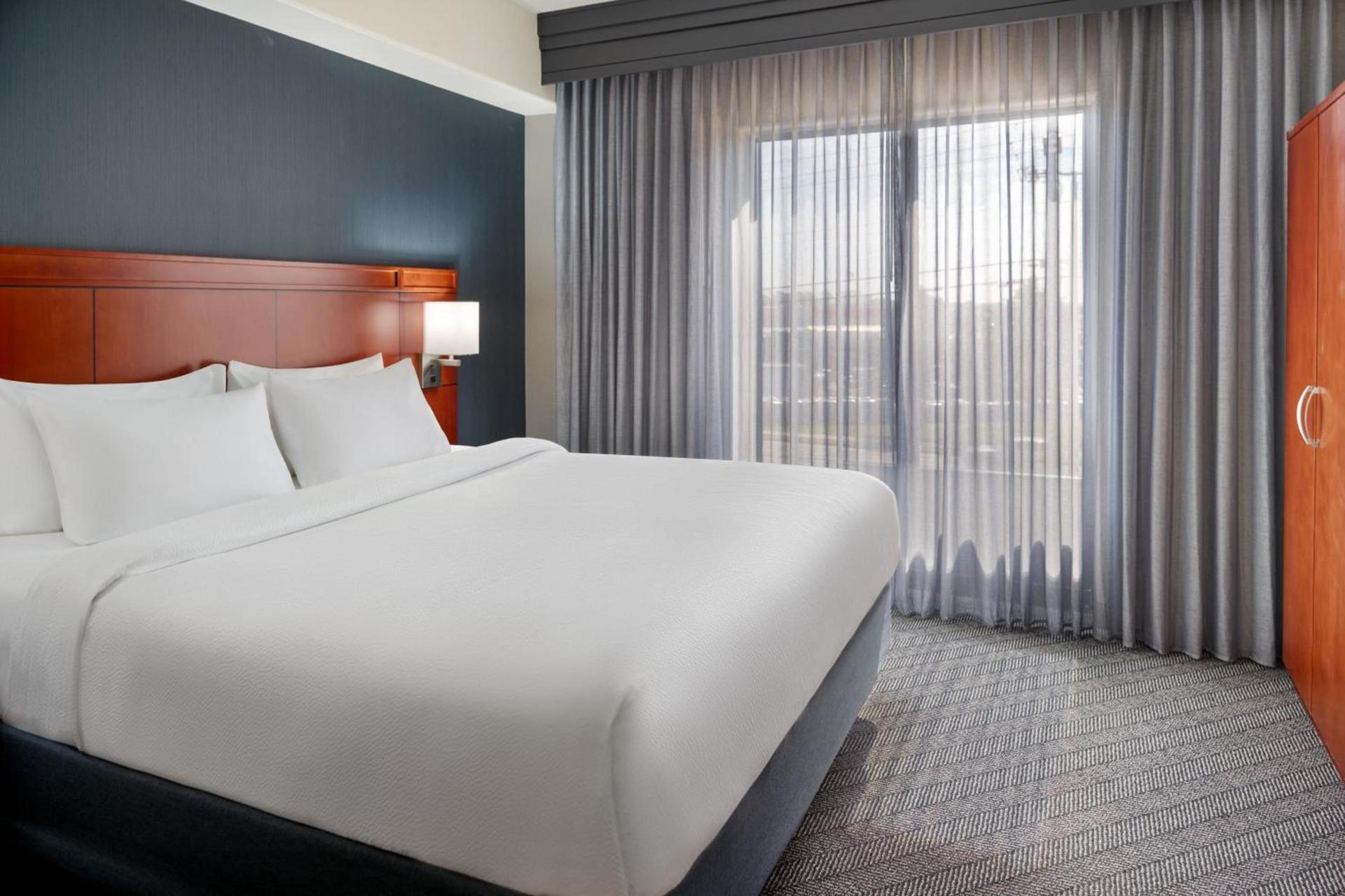 Courtyard by Marriott Atlanta Conyers photo 16