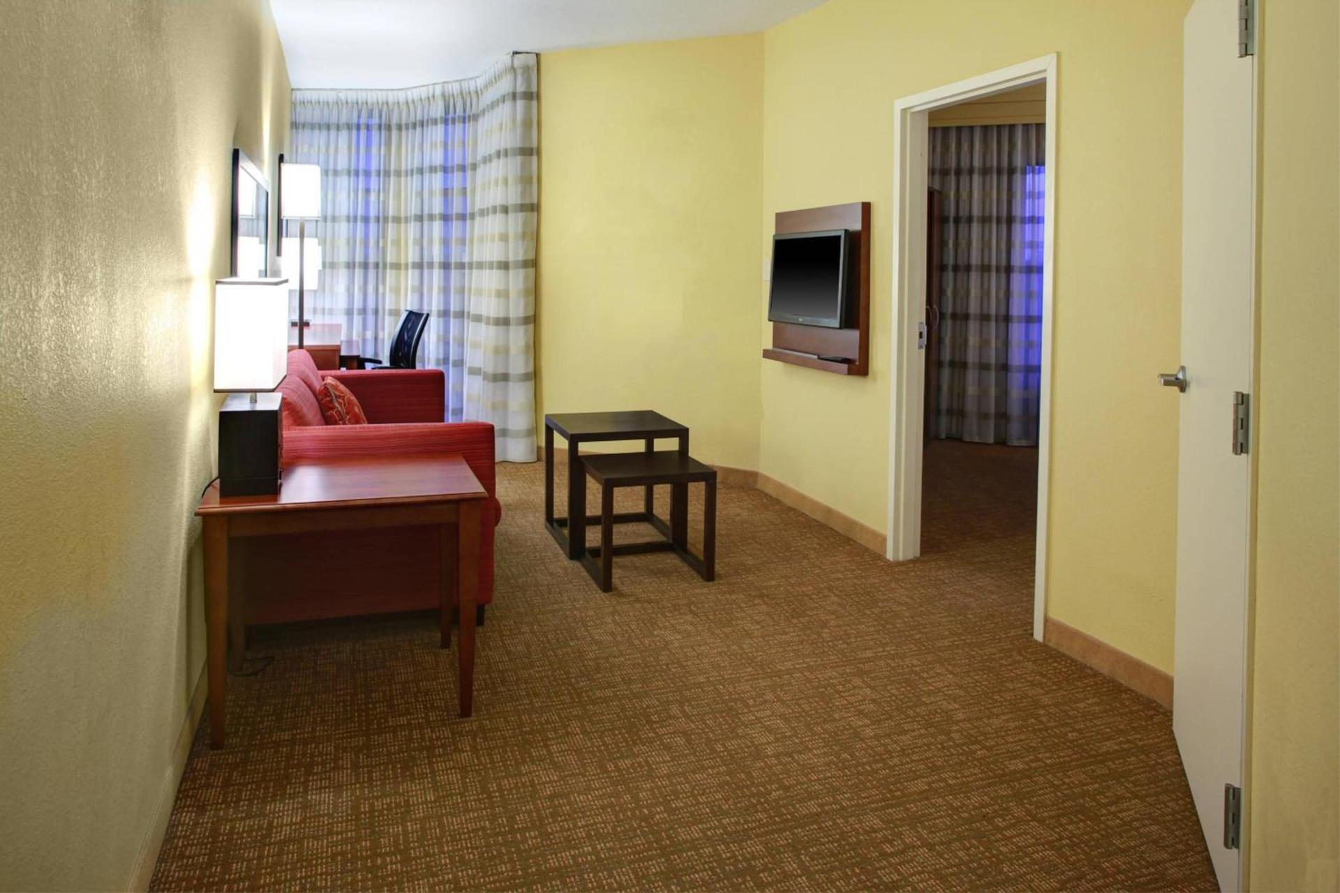 Courtyard by Marriott Atlanta Conyers photo 17