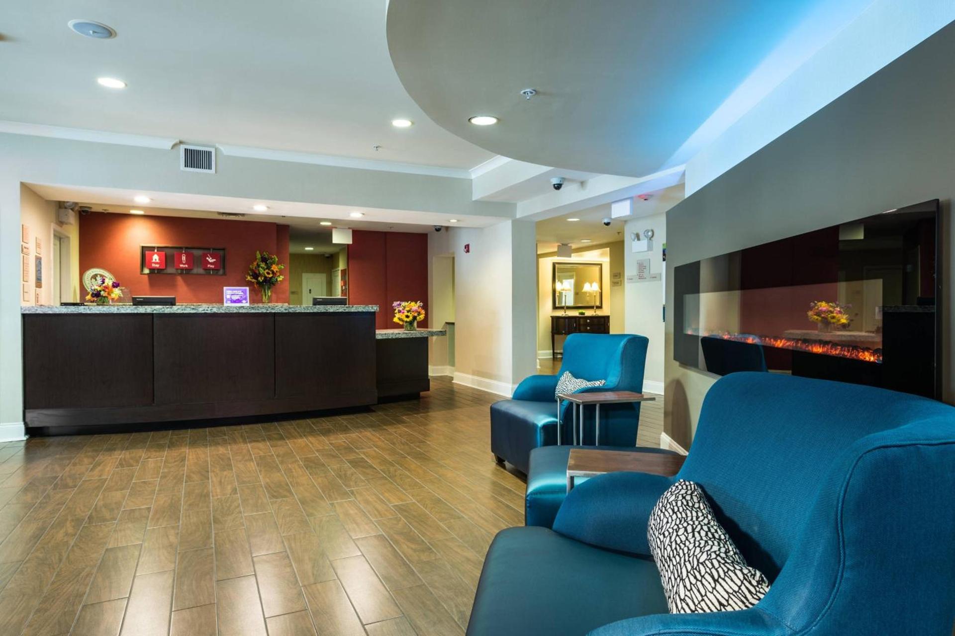 TownePlace Suites by Marriott Baltimore BWI Airport photo 3