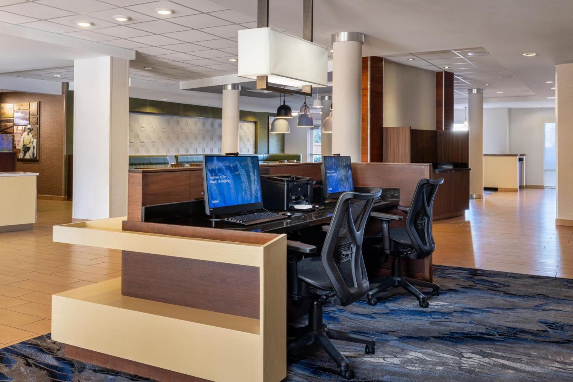 Fairfield Inn & Suites by Marriott Smithfield photo 28